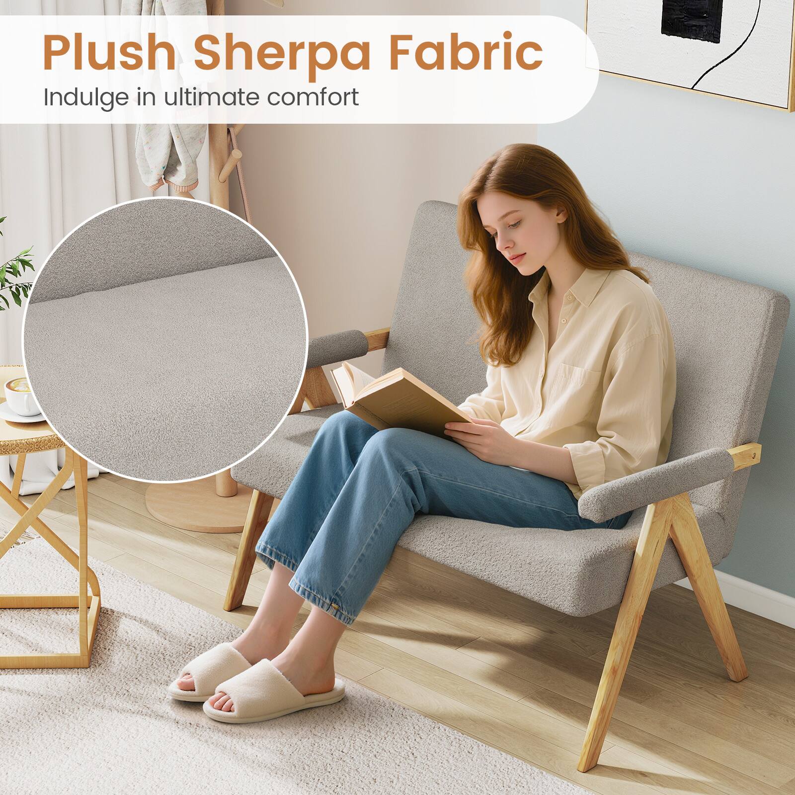 Plush Sherpa Fabric  
Indulge in ultimate comfort