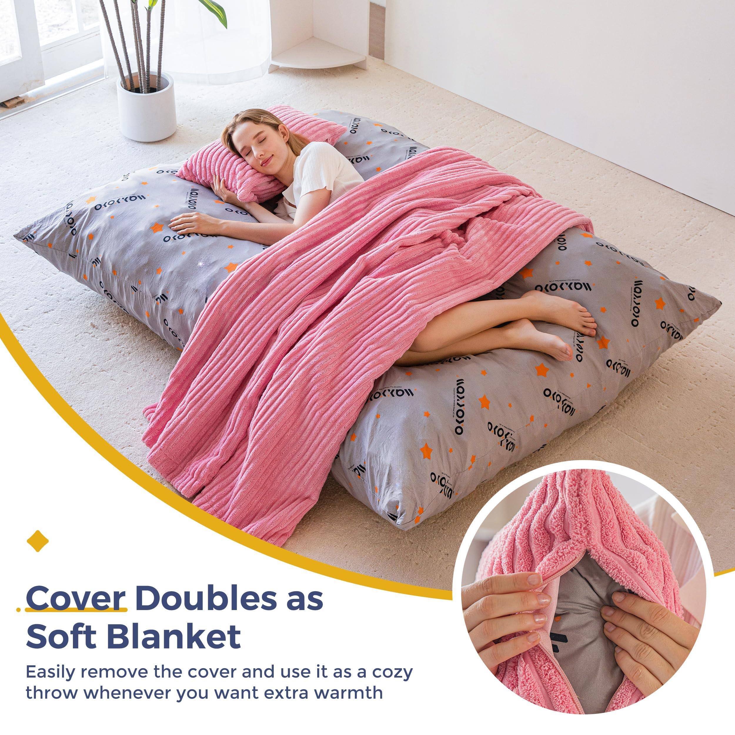 Cover Doubles as Soft Blanket

Easily remove the cover and use it as a cozy throw whenever you want extra warmth