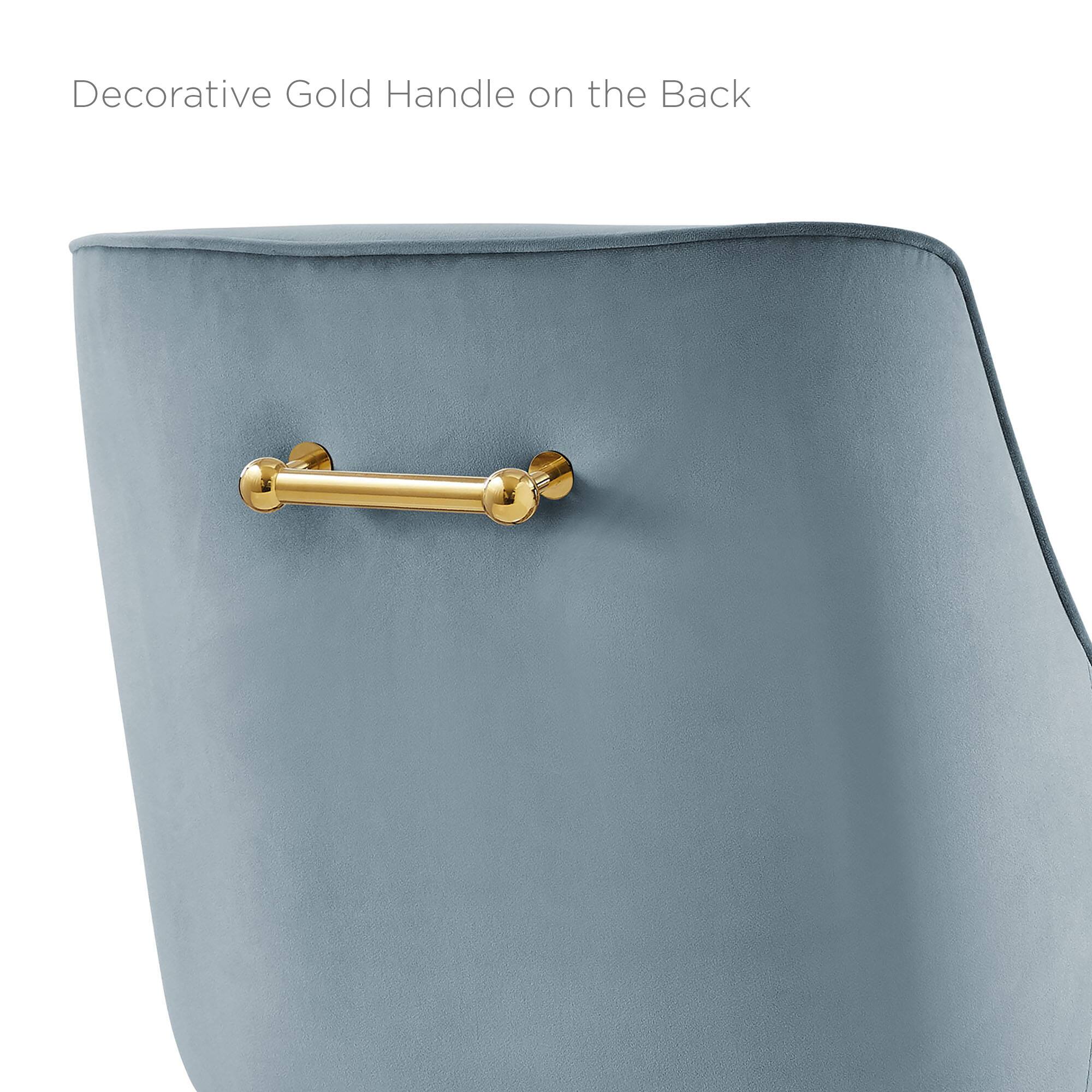 Decorative Gold Handle on the Back