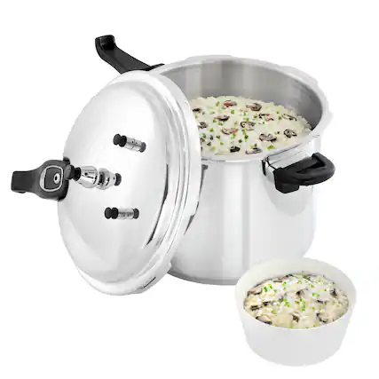Front. MegaChef - MegaChef 9.5 Quart Induction and Stovetop Pressure Cooker with Steamer - Silver.