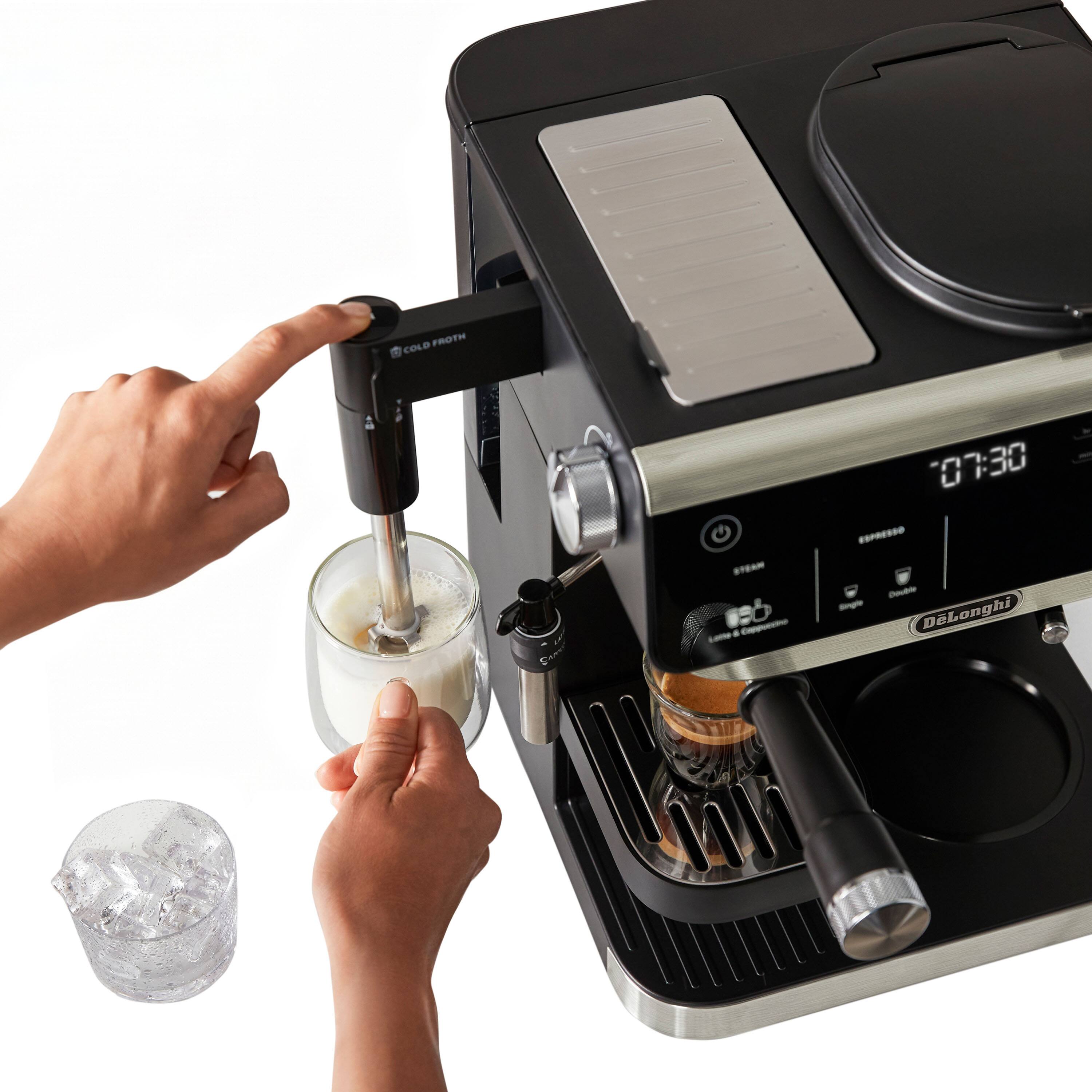 COLD FROTH  
SAM  
STEAM f Cappuccino  
07:30 ESPRESSO Double DeLonghi