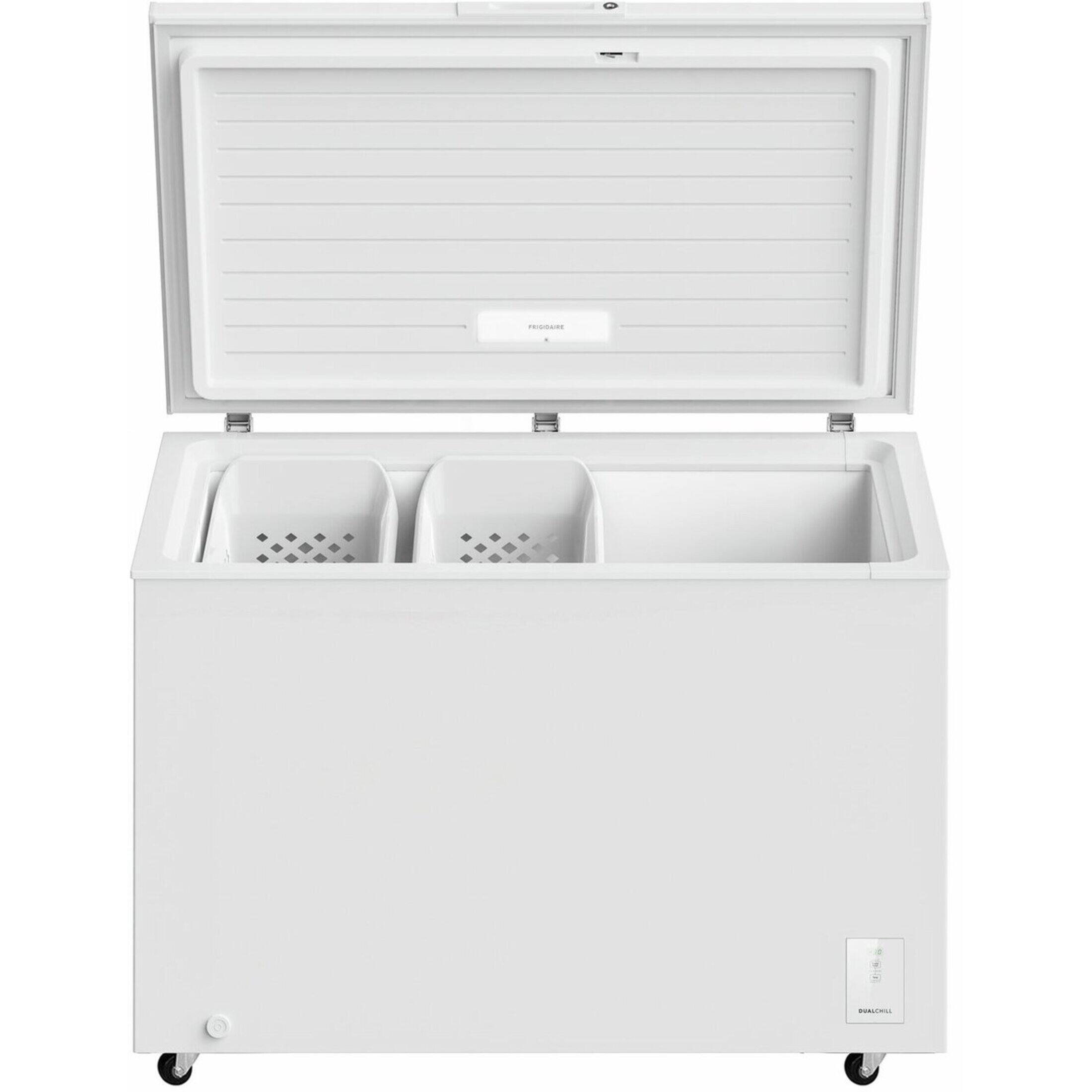 Angle. Frigidaire - 15 cu. ft. Convertible Garage Ready Chest Freezer - White.