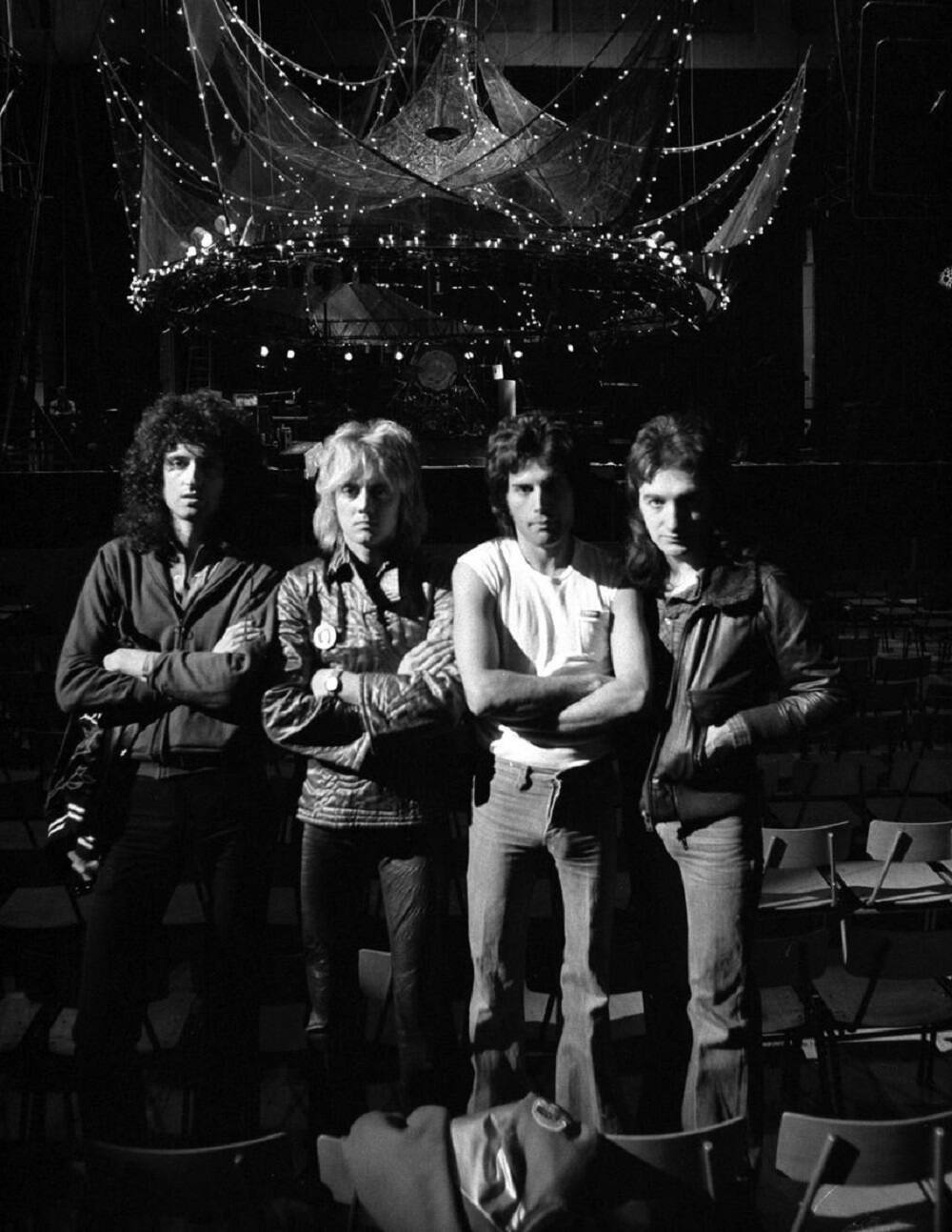 Alt View 11. Hal Leonard - Queen - The Platinum Collection Sheet Music.