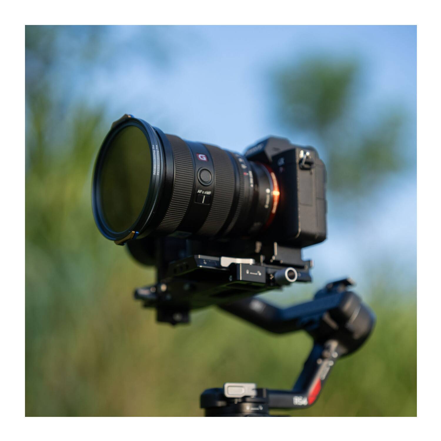 Back. NiSi - NiSi JetMag Pro Night 82MAG Magnetic Filter Kit with Adapters and Carry Case.