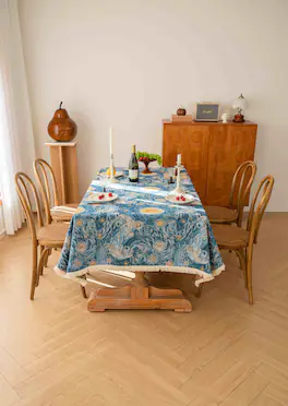 Oumilen - 59x102.3in Rectangle Starry Sky Tablecloth with Off-White Fringe – Art Swirl Pattern for Farmhouse Kitchen Decor - Multicolor