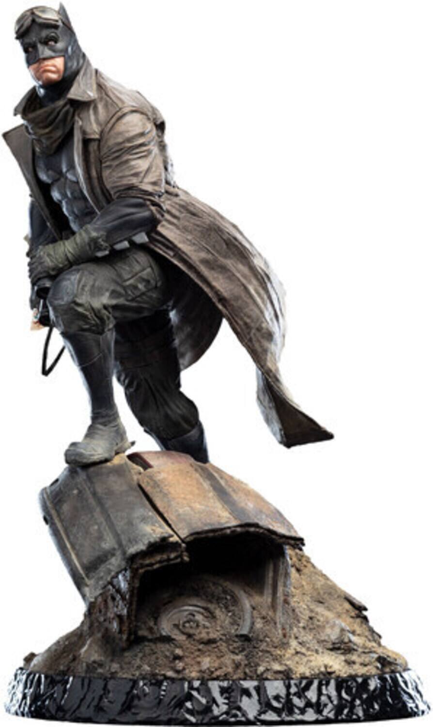 WETA Workshop Limited Edition Polystone - Zack Snyder's Justice League: Batman 1:4 Scale Statue - Collectibles