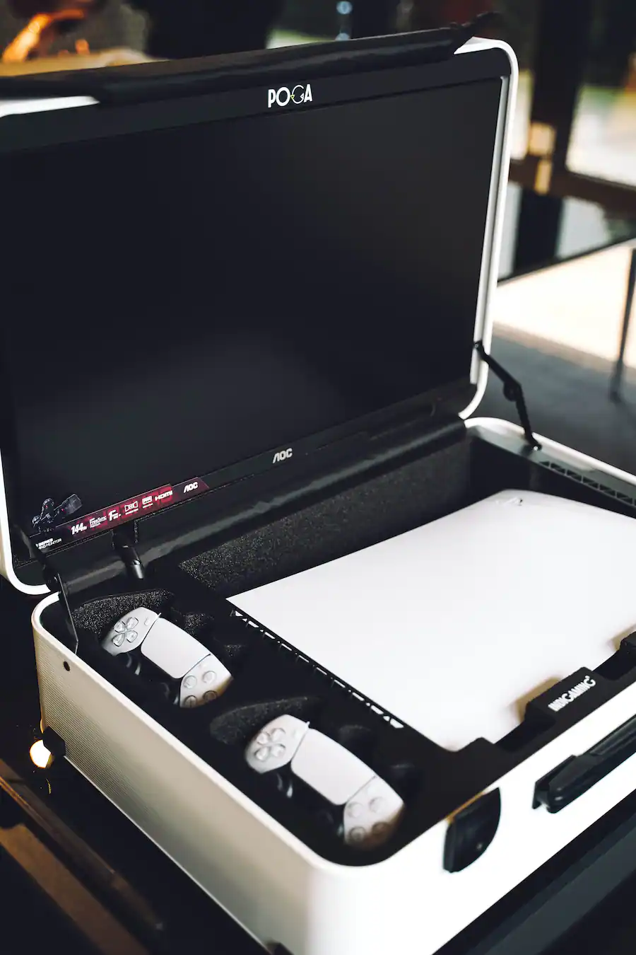 Poga POGA LUX PlayStation 5 Premium Portable Console Travel Case w/ Trolley ...