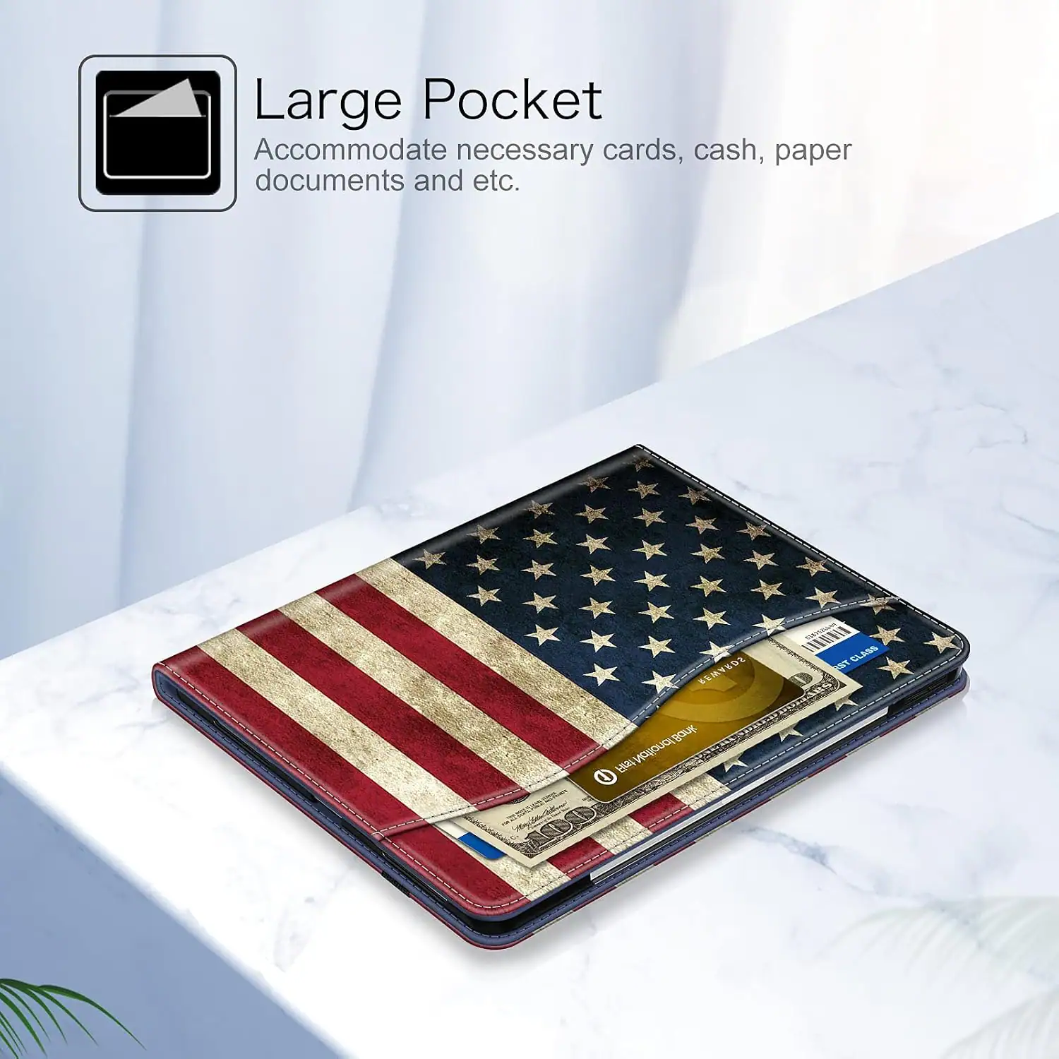 Large Pocket  
Accommodate necessary cards, cash, paper documents and etc.