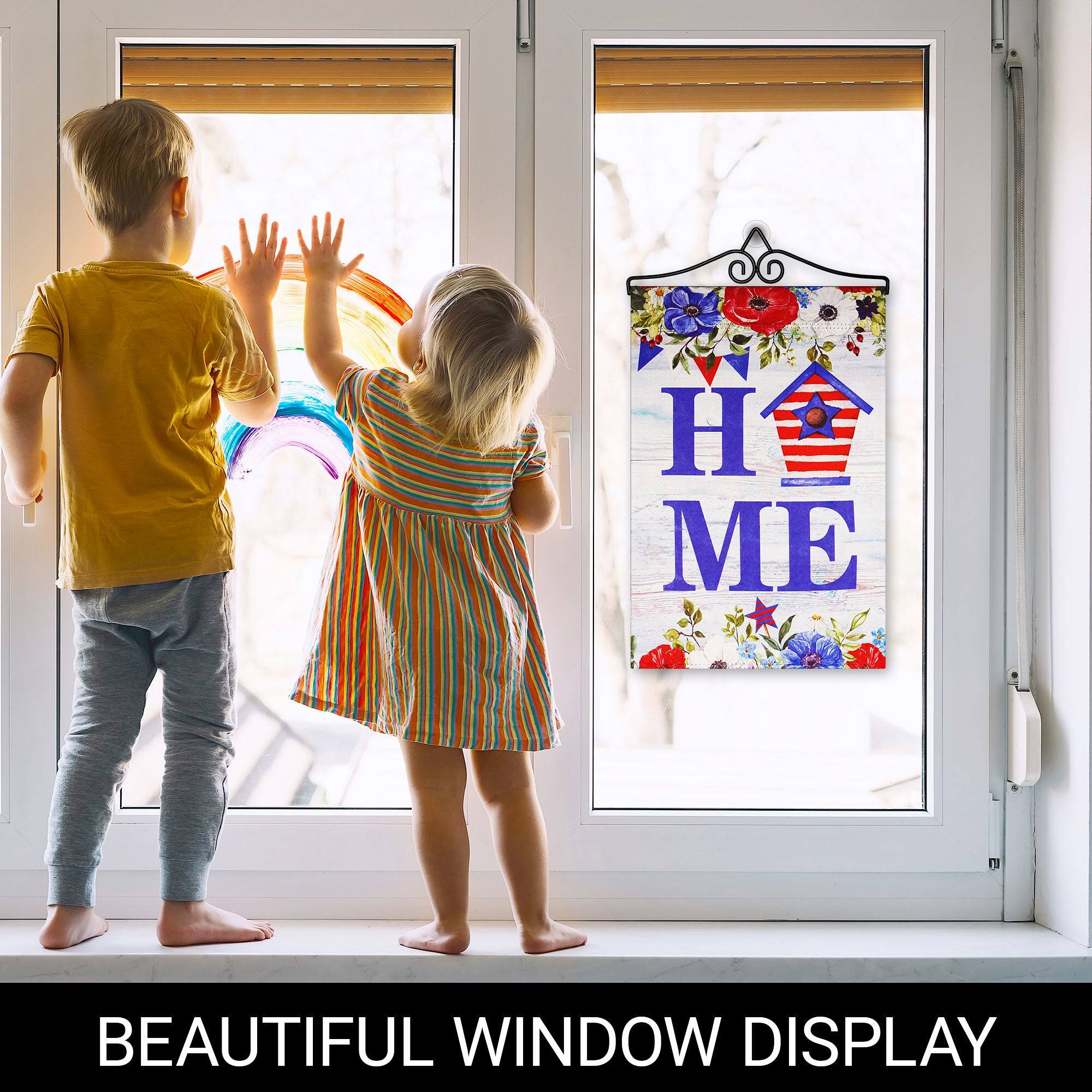H ME  
BEAUTIFUL WINDOW DISPLAY