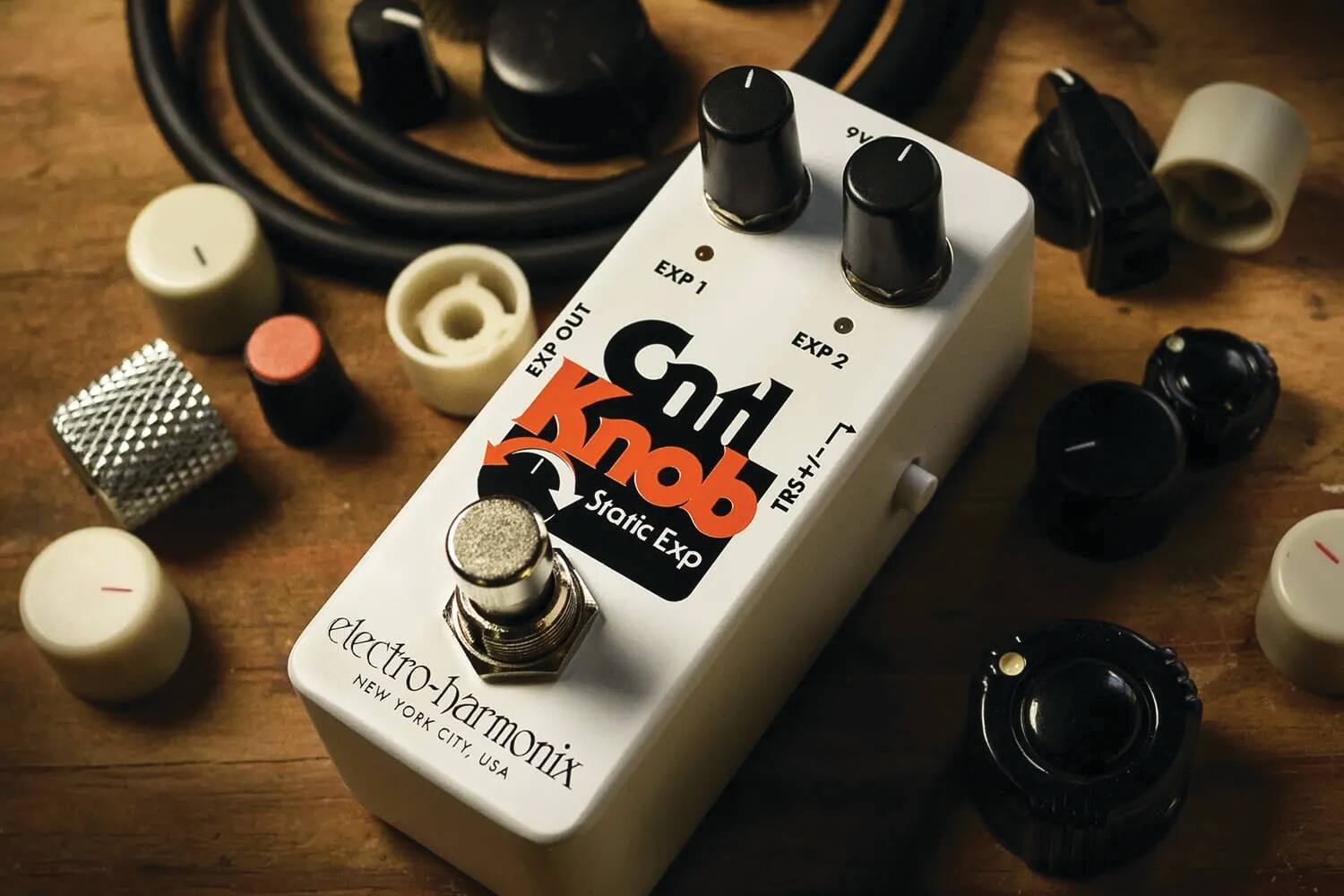 9V EXP 1 OUT EXP 2 C Knob Cott TRS+1-7 Static Exp electro-harmonix NEW YORK CITY, USA