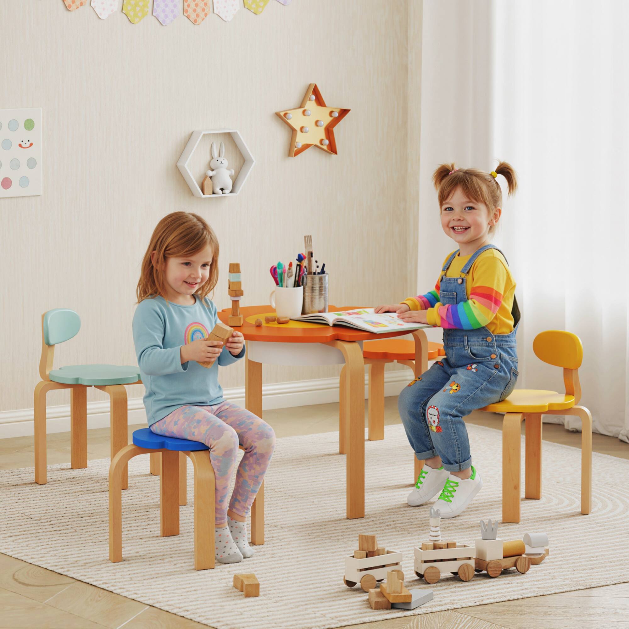 Angle. Qaba - Kids Table and 4 Chairs Set, 5 Piece Wooden Set w/Built-in Storage, Flower-Shape Table, for Drawing, Playroom, Nursery - multi-coloured.