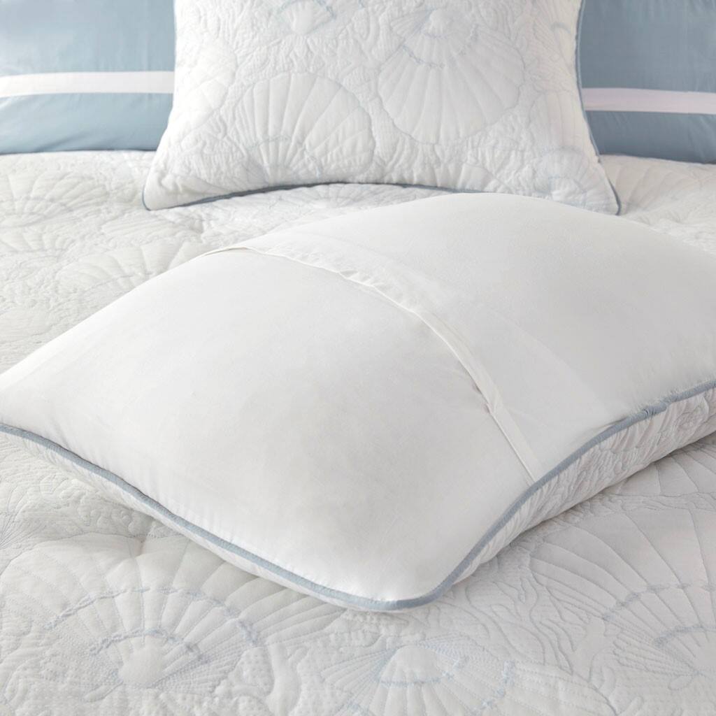 Alt View 2. Gracie Mills - Gracie Mills Ramos 4-Piece Comforter Set with Sea Shell Motif - White.