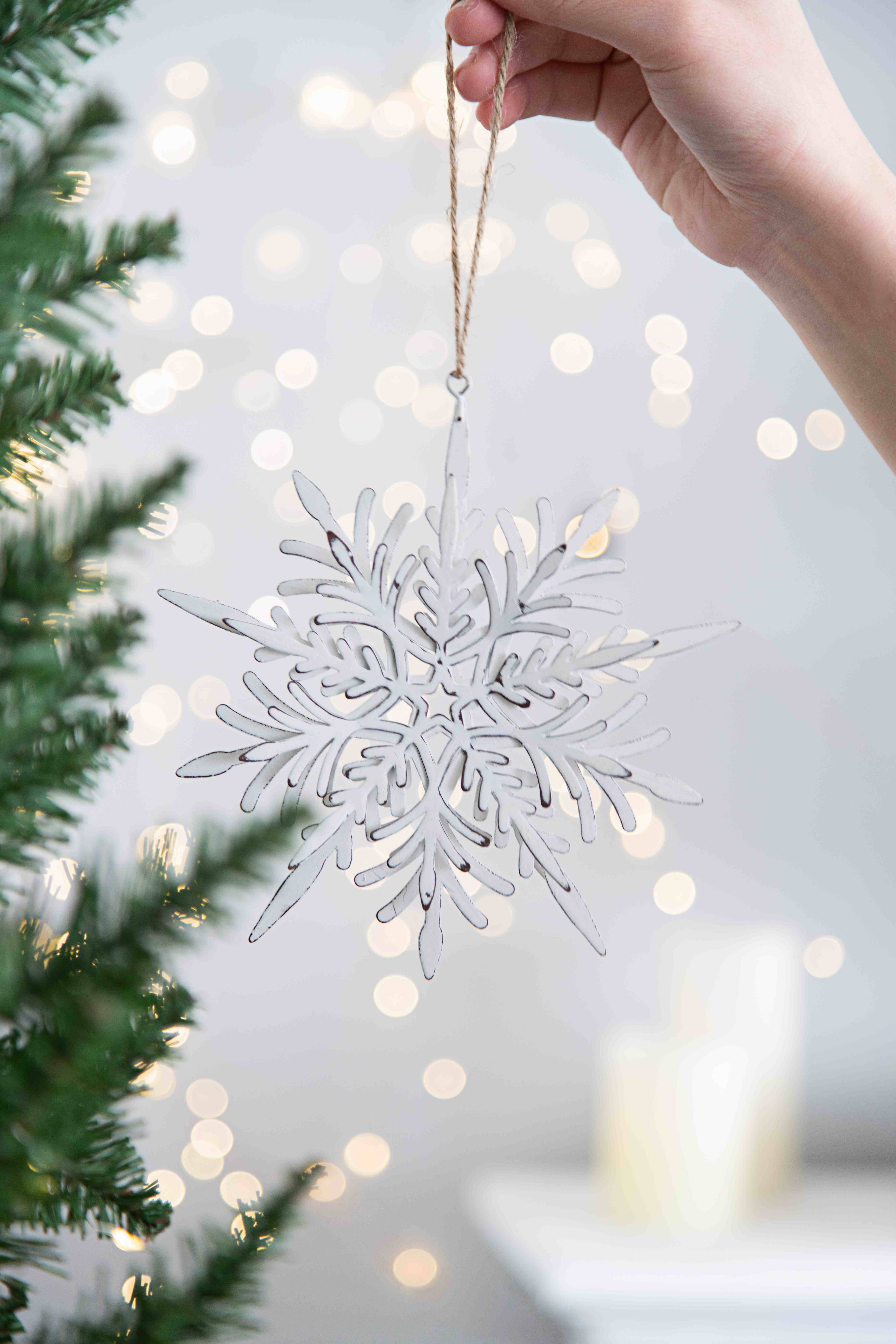 Alt View 1. Dexmalle - Dexmalle-Christmas Tree Decorative  Iron Snowflake Hanger,Set of 6-White - White.