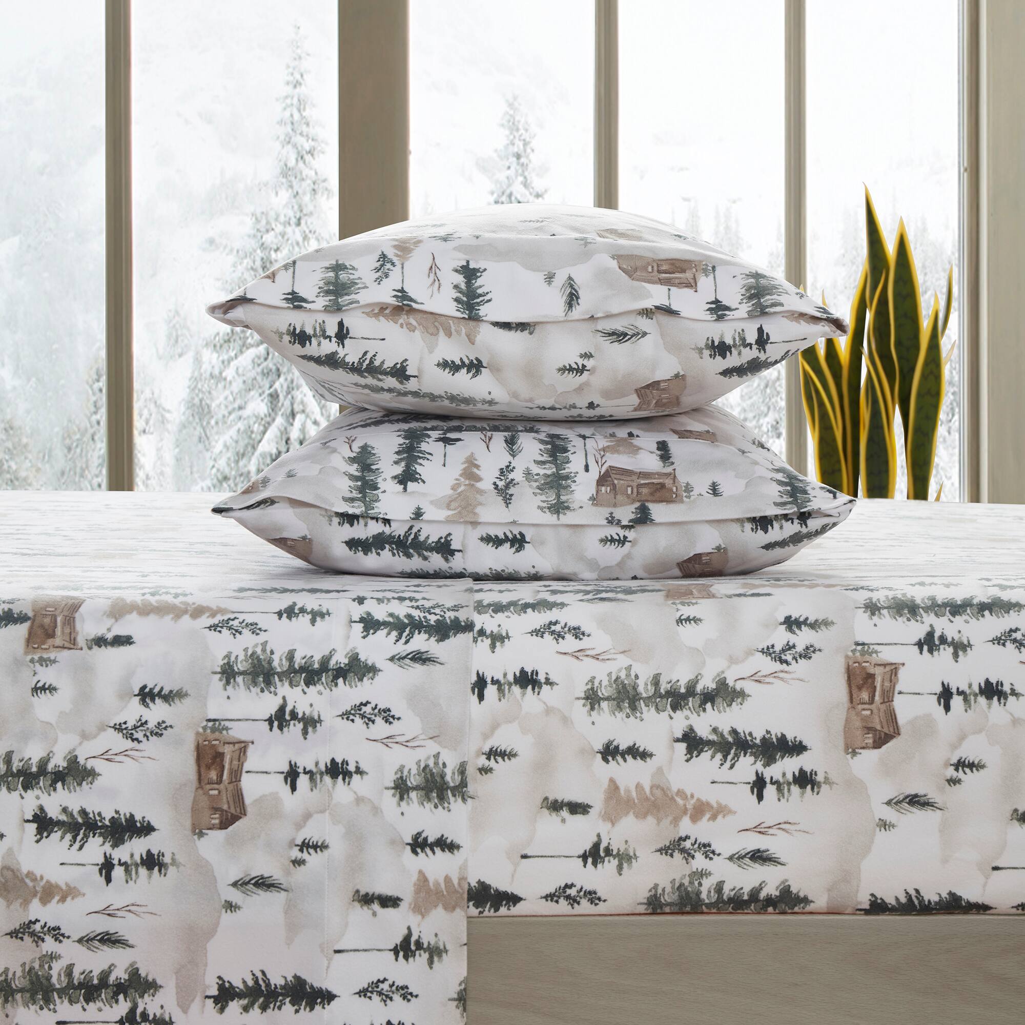 Back. Sweet Home Collection - Winter Cabin Printed Extra Deep Pocket Flannel Sheet Set - Full - Winter Cabin.