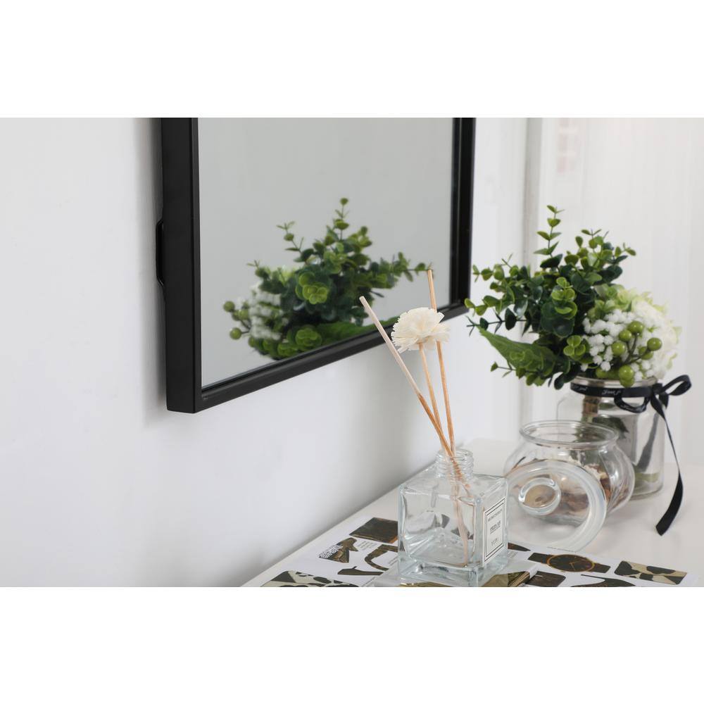 Back. Elegant Decor - Metal frame rectangle mirror 20 inch in Black - Black.