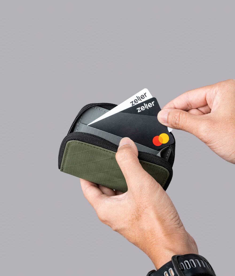 zeller zeller (000) 0D