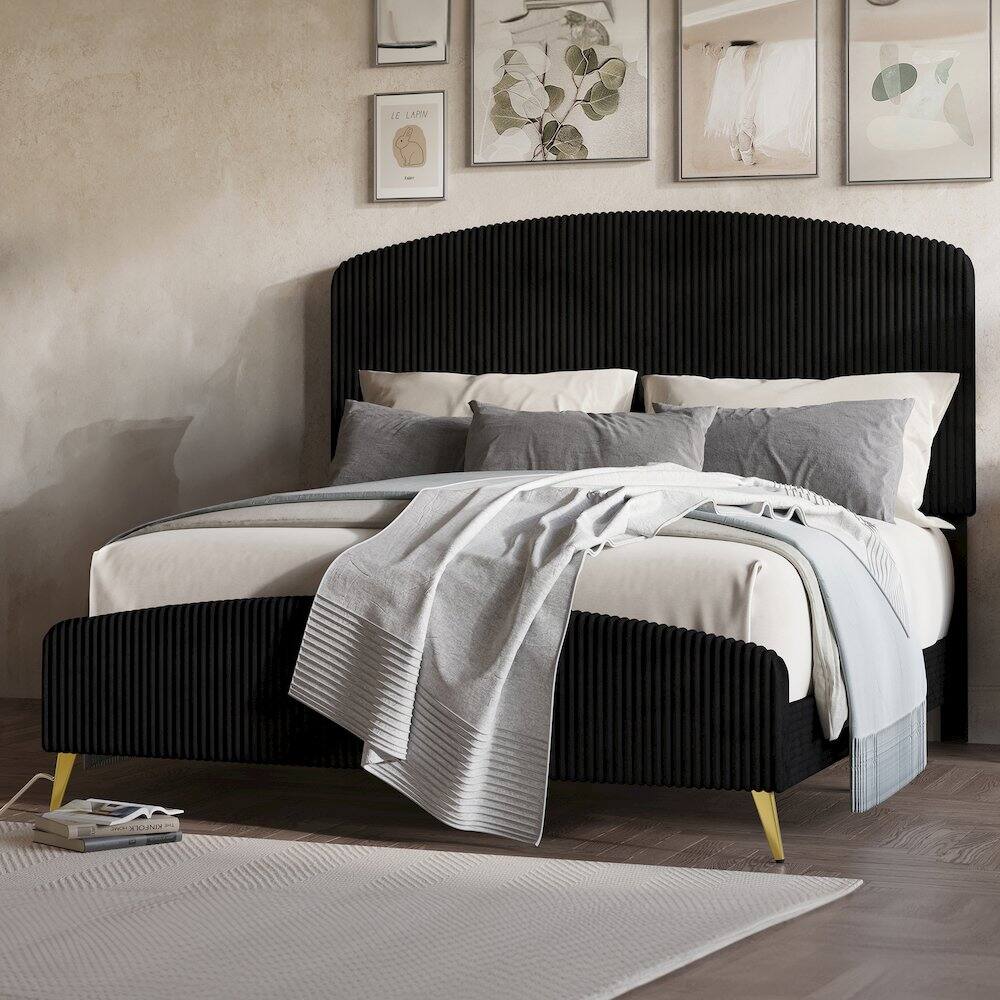 Alt View 4. New Classic Furniture - Kailani Wood Queen Bed - Black.