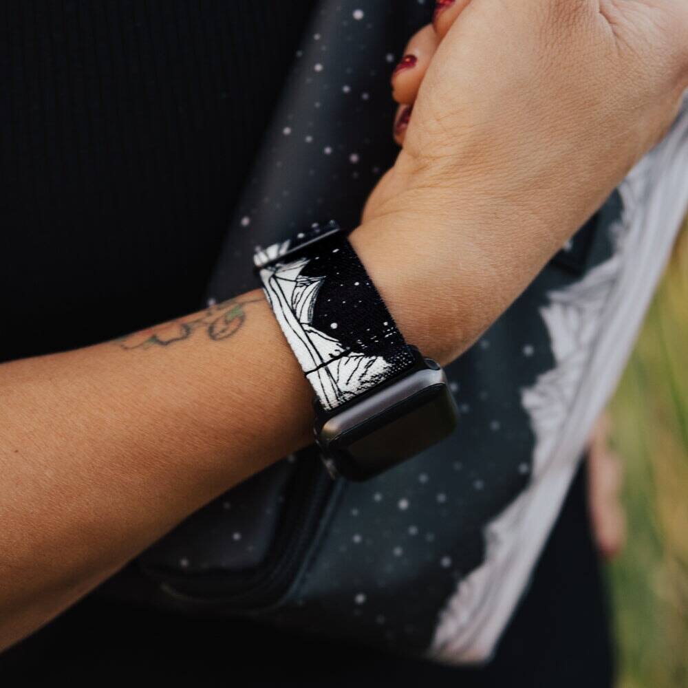 Alt View 4. ZOX - The Mountains Are Calling NFC Smartwatch Band, 38/40/41mm - Black.
