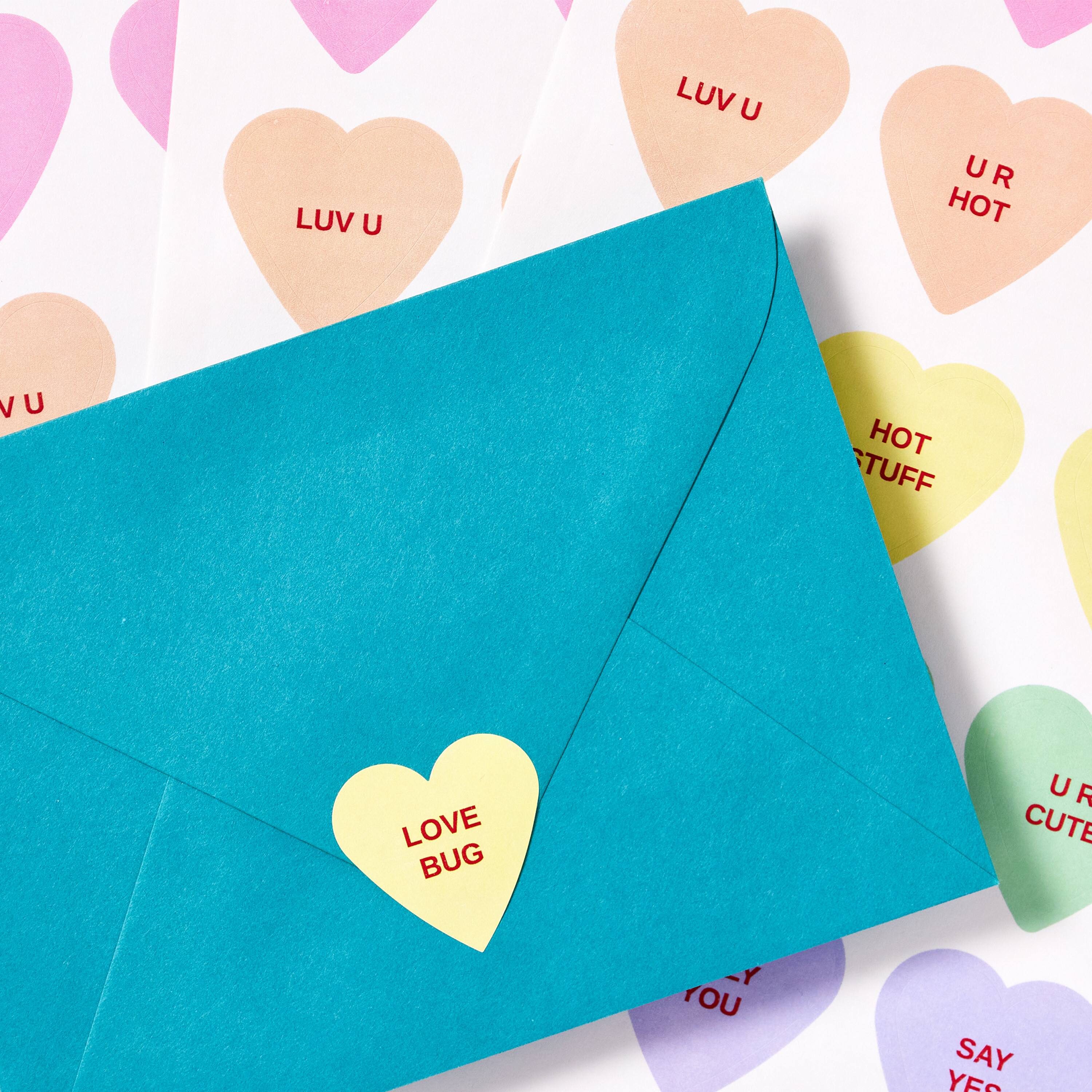 LUV U  
LUV U  
UR HOT  
VU HOT  
TUFF  
LOVE BUG  
U R CUTE  
YOU SAY YEA