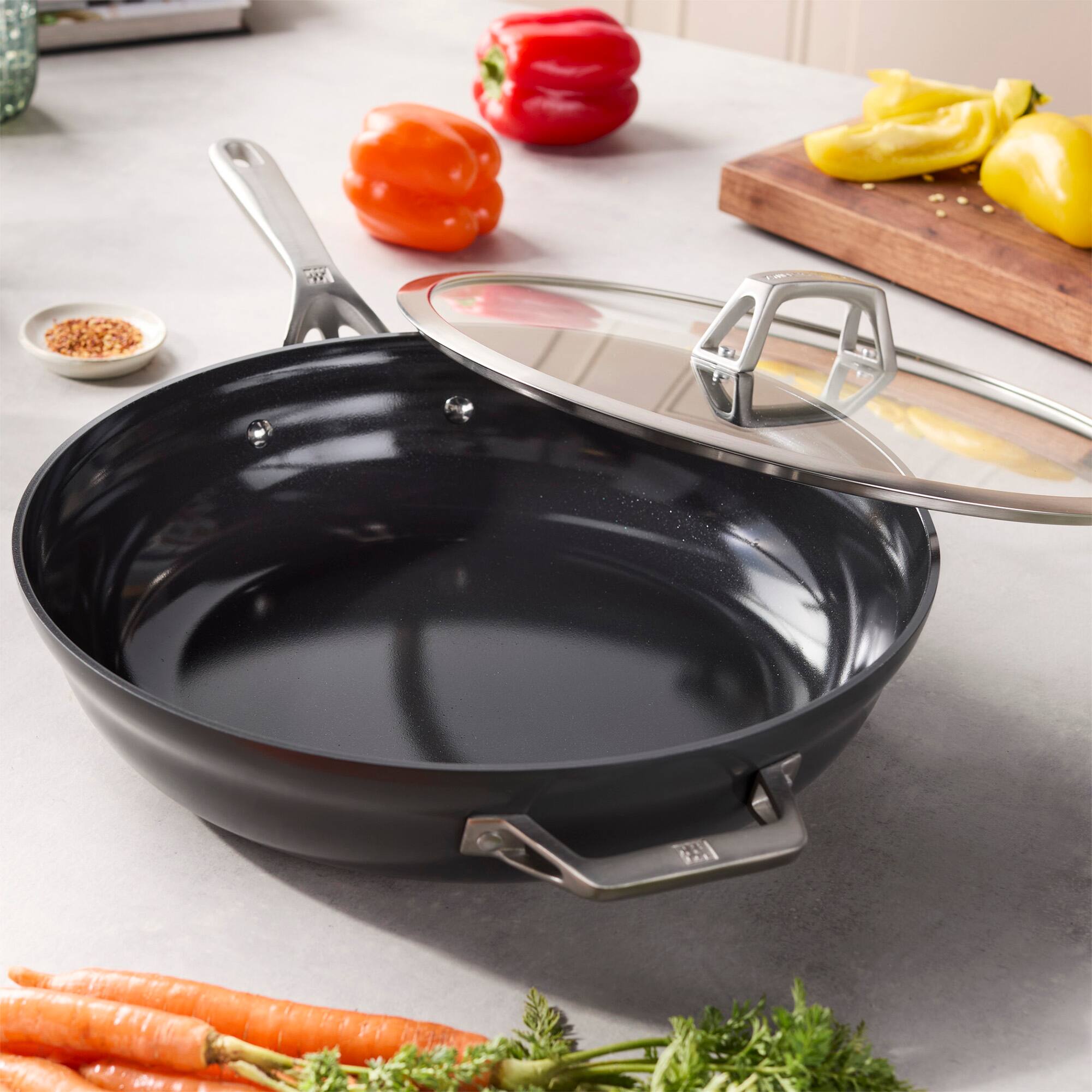 Alt View 6. ZWILLING - ZWILLING Motion Ceramic Hard Anodized 5-qt Aluminum Nonstick Deep Fryer. - Black.