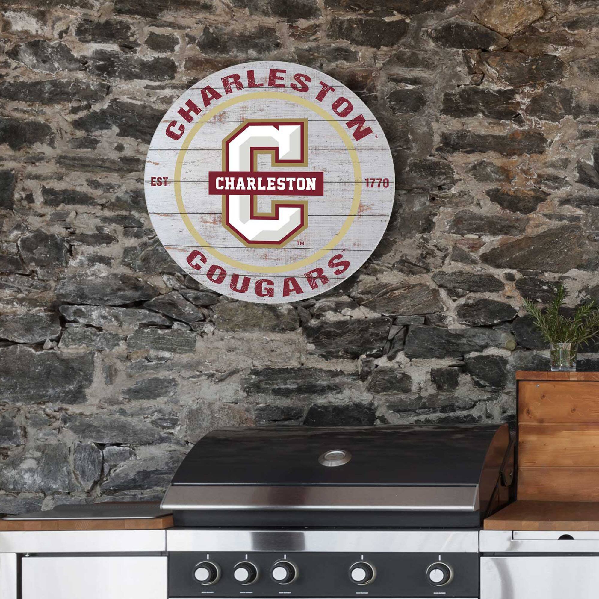 CHARLESTON  
EST 1770  
CHARLESTON  
COUGARS