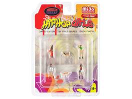 American Diorama - "Hip Hop Girls" 6 piece Diecast Set (4 Women 2 Dog Figures) Limited Edition to 4800 pieces Worldwide 1/64 Scale - Multi