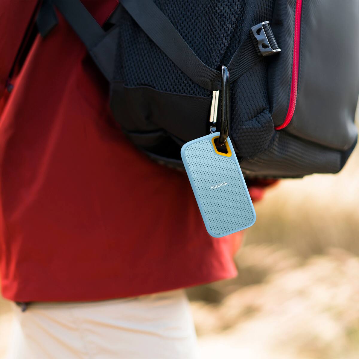 Alt View 4. SANDISK - SanDisk Extreme Portable 1TB USB 3.2 Gen 2 Type-C External SSD V2, Sky Blue - Sky Blue.