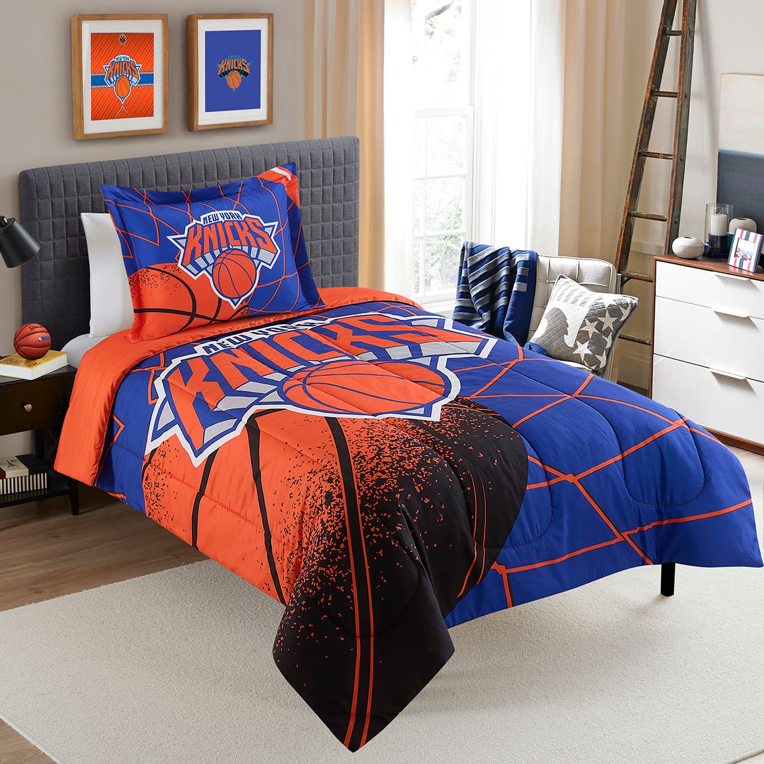 Sweet Home Collection - NBA New York Knicks Comforter & Pillow Sham Set- Twin/Twin XL - Multicolored