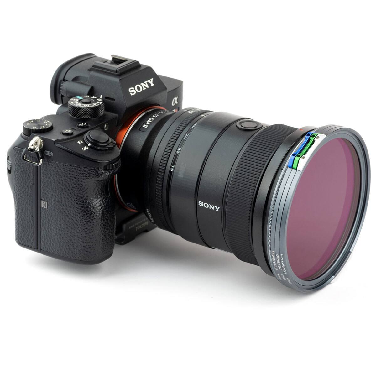 AM AS NS NO 1 SONY α GM 24-200mm 6-5 TRTA SONY True SAD142 M7RAAn eUr Fre ColorE Corbet S0