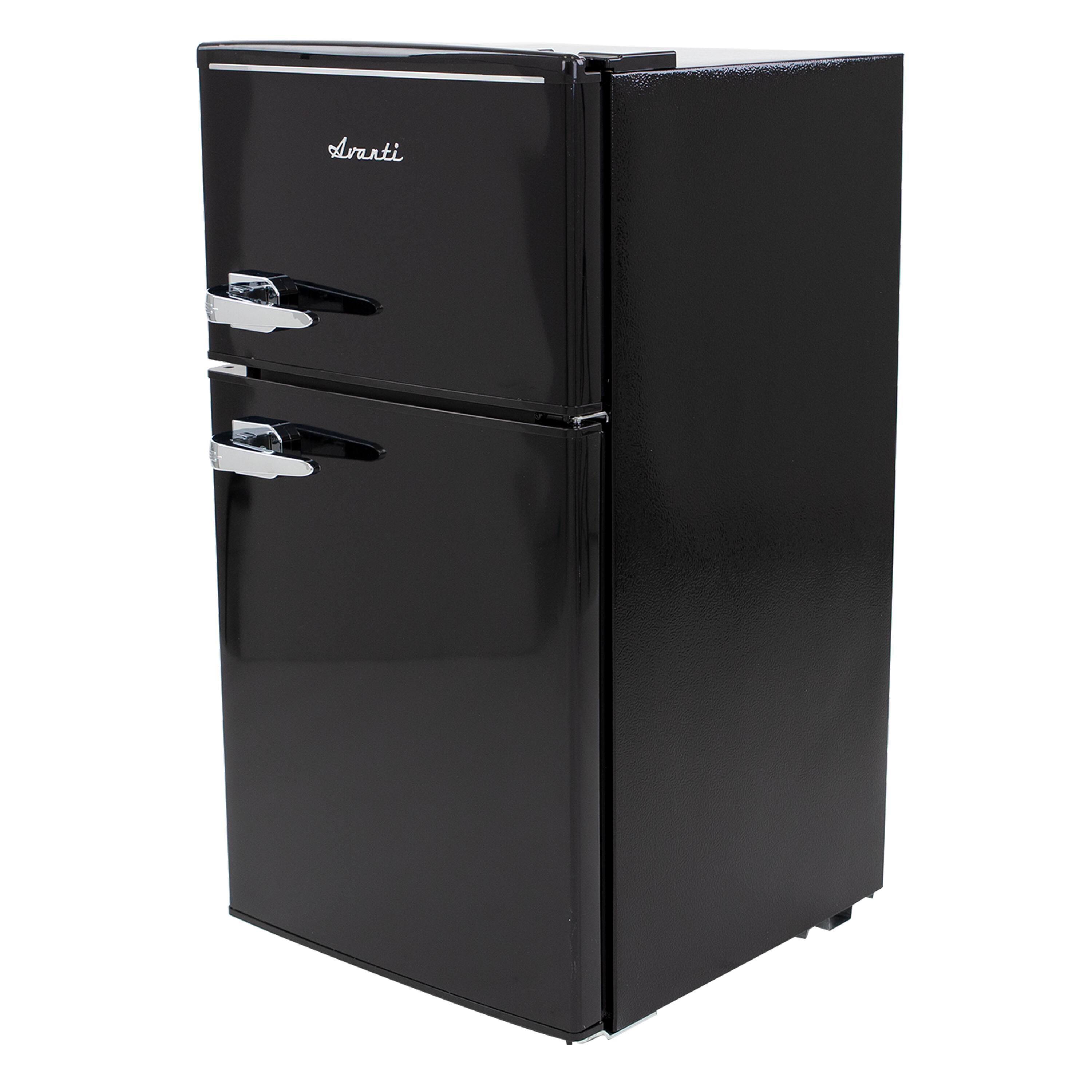 Angle. Avanti - Avanti Retro Series Compact Refrigerator and Freezer 3.0 cu. ft..
