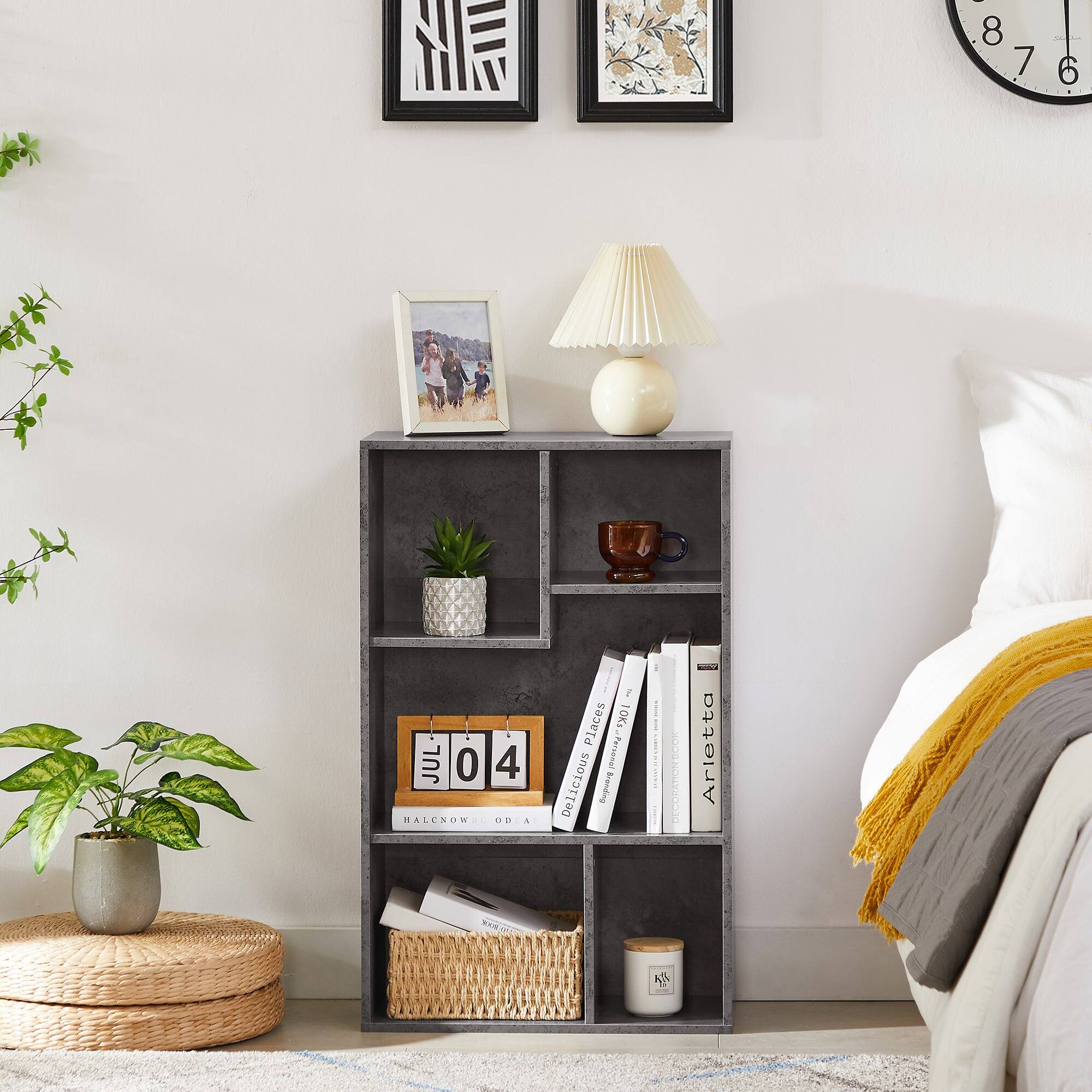 8 7 6 JUL 04 HALCROW OD A

Places 10Ks Personal Delicious

Arletta R