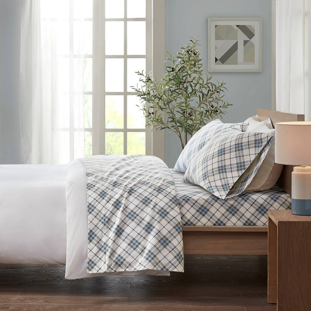 Alt View 1. Gracie Mills - Gracie Mills Persephone Cotton Flannel Sheet Set - Blue Plaid.