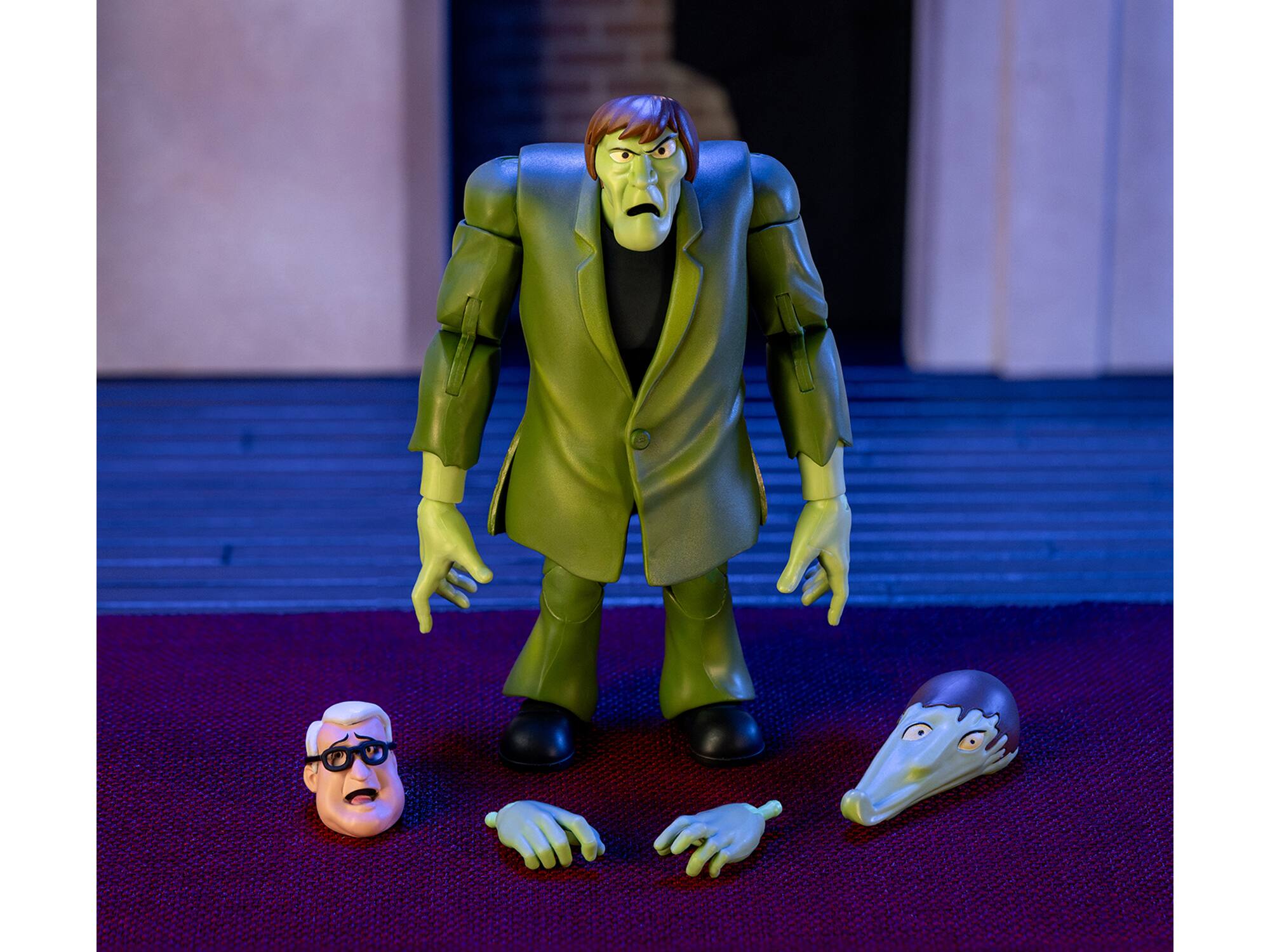 Alt View 1. Jada - Creeper 6" Moveable Figure with Accessories and Alternate Head and Hands "Scooby-Doo!" Franchise Model by Jada - Multicolor.