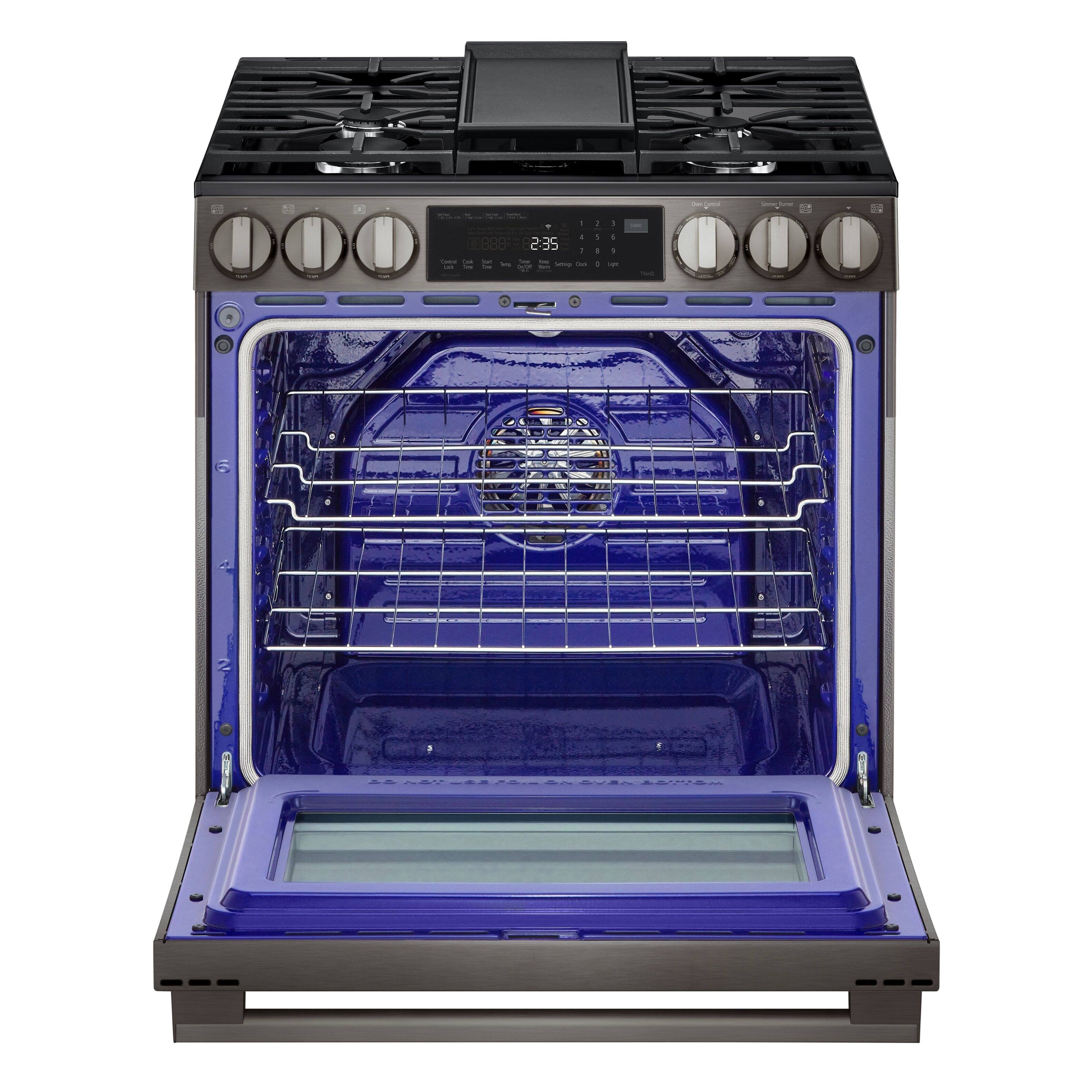 The text on the image is: "888-F8 2:35 - a 1 1 1 - . - - 1 43 UNI". This text is not in English and does not provide any information about the oven.