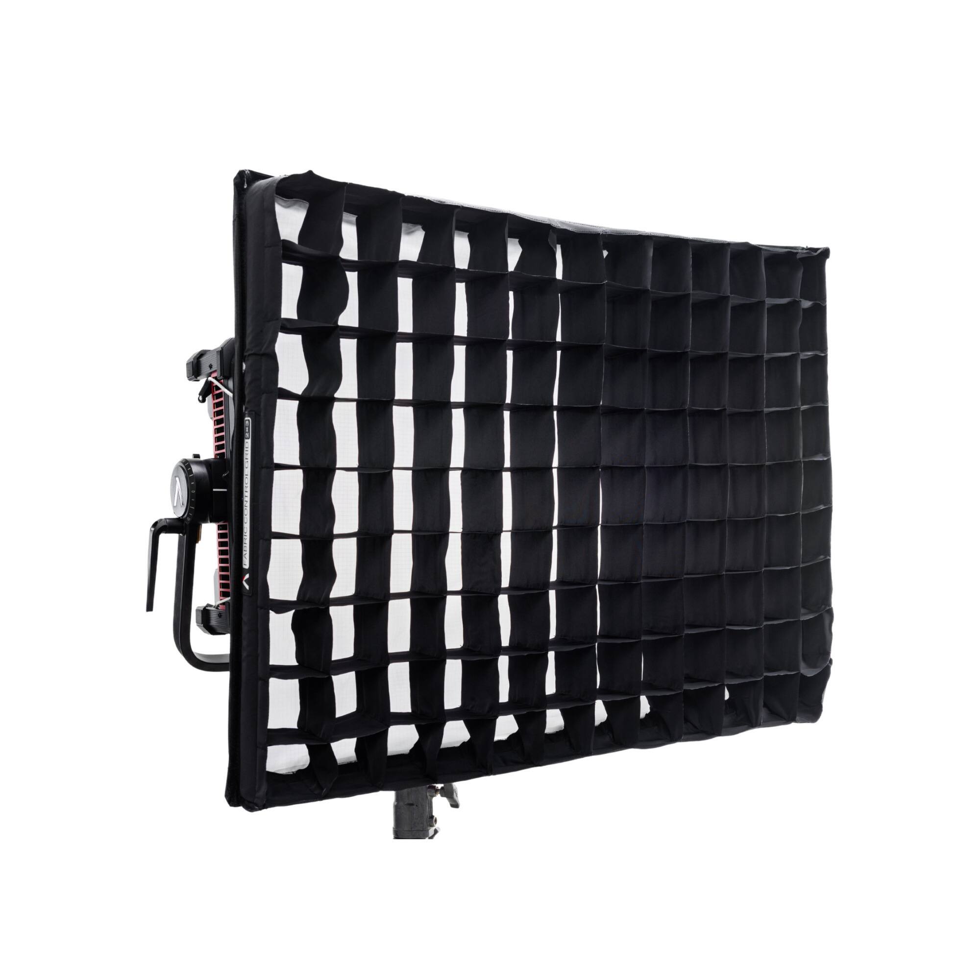 Angle. Aputure - Aputure NOVA II 2x1 Softbox with Dual Diffusion Cloths High Reflective Interior.