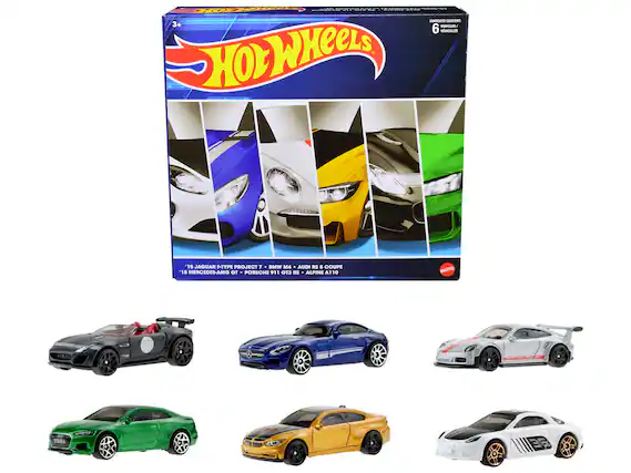 Sure, here is the corrected and grouped text from the image:
---
**Hot Wheels**
**CONTENTS / CONTENIDO:**
- 6 VEHÍCULOS / VEHICLES
**15 JAGUAR F-TYPE PROJECT 7**
- BMW M4
- AUDI RS 6 COUPE
- MERCEDES-AMG GT
- PORSCHE 911 GT3 RS
- ALPINE A110
**MATTEL**
---