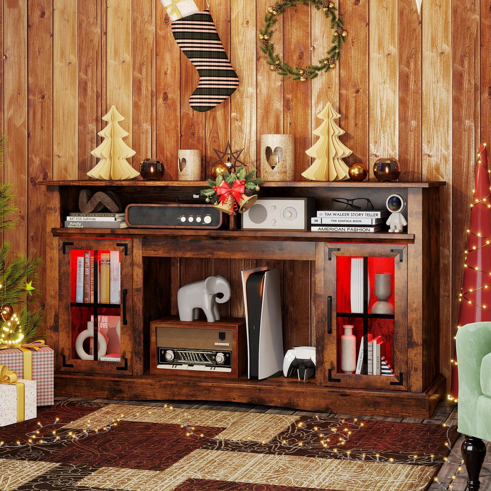 Sure, here is the corrected and grouped text from the image:

- Andy adds
- Ti WALLR DORT BELLER - FC COPOCA - AMERICAN FASHION
- 2 DO LOVE
- ART FOR SURVIVAL
- TIM WALKER STORY TELLER
- THE KIDNAPPED ROOM
- AMERICAN FASHION