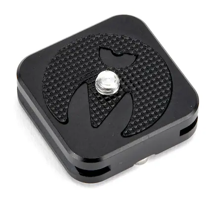 Front. 3 Legged Thing - 3 Legged Thing QR4-EQ 1.49x1.49" Arca Swiss Quick Release Plate, Darkness.