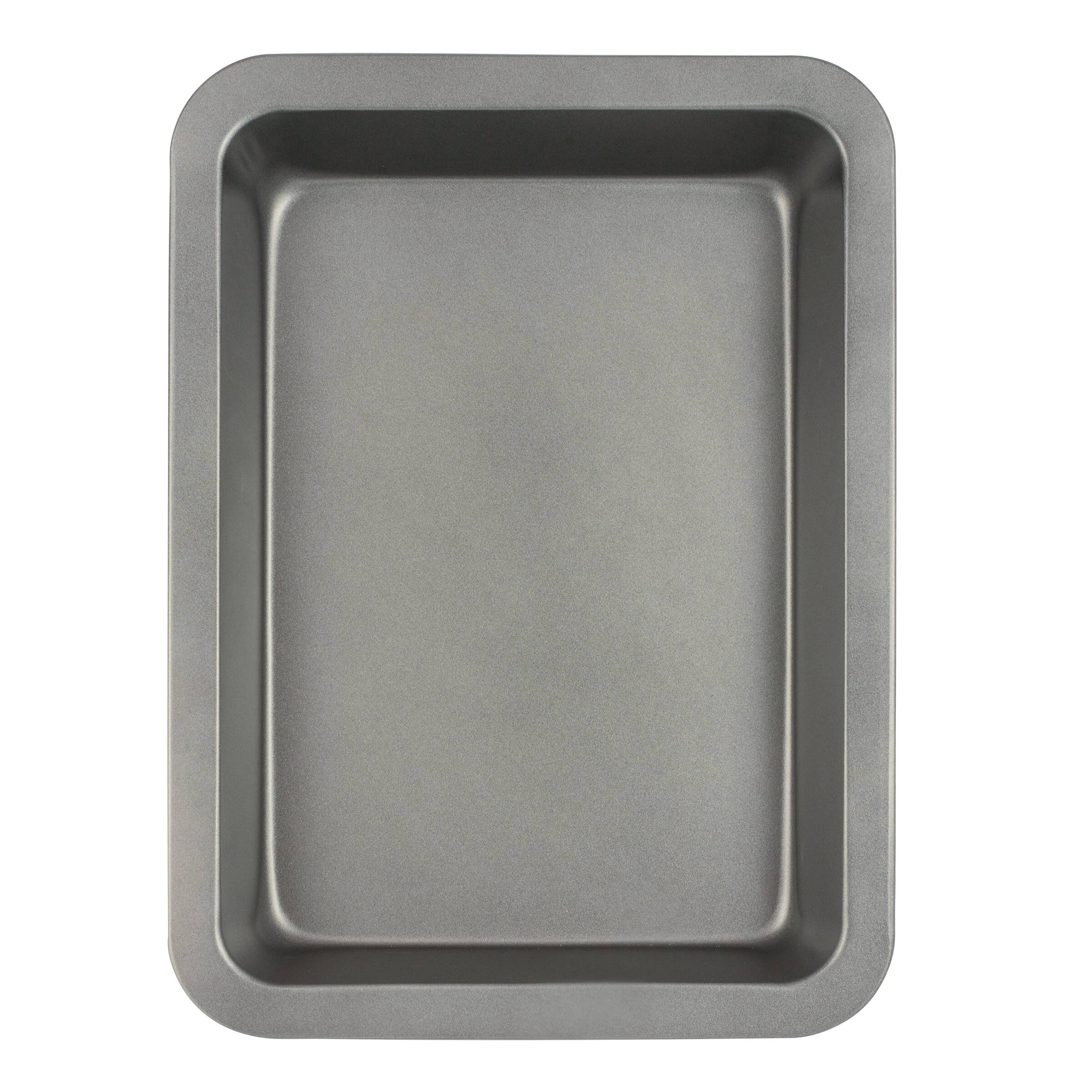 Alt View 2. Range Kleen - Range Kleen B06CC Nonstick Covered Cake Pan, 13 x 9 Inch - Alluring grey color.