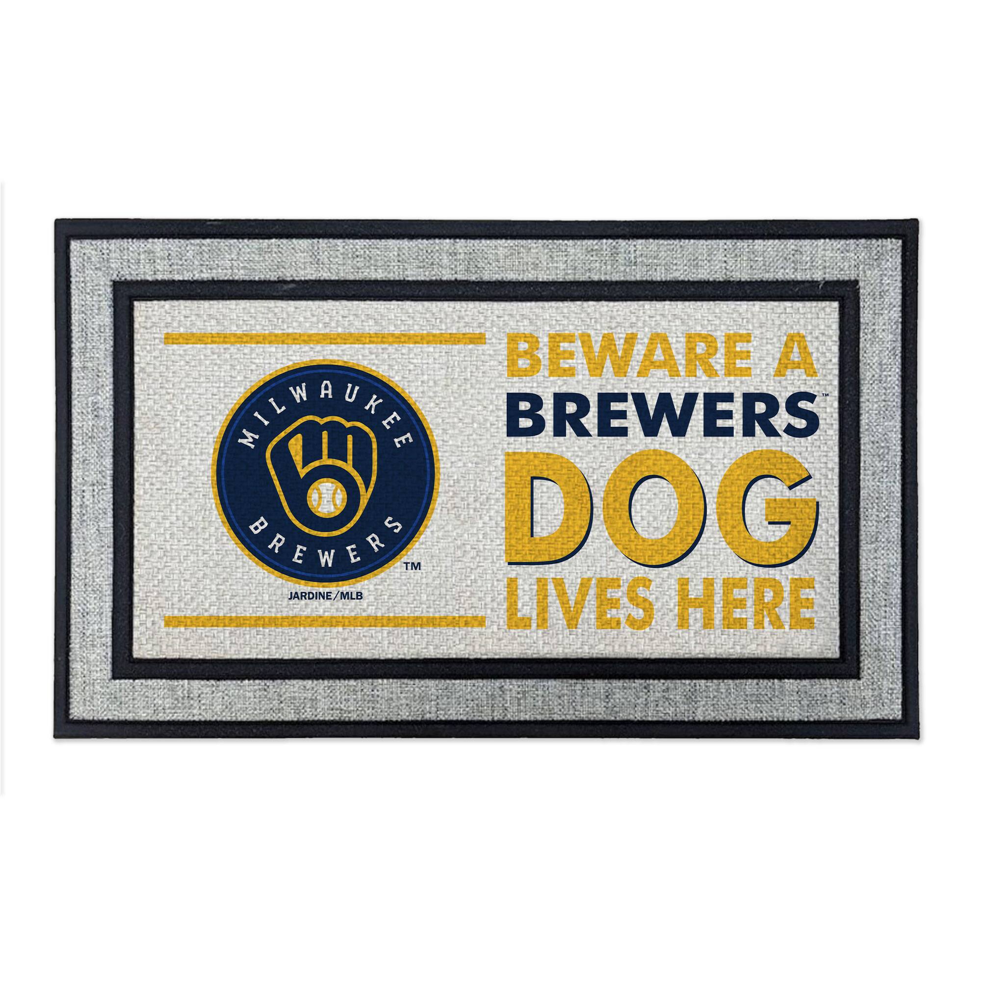 BEWARE A BREWERS DOG LIVES HERE