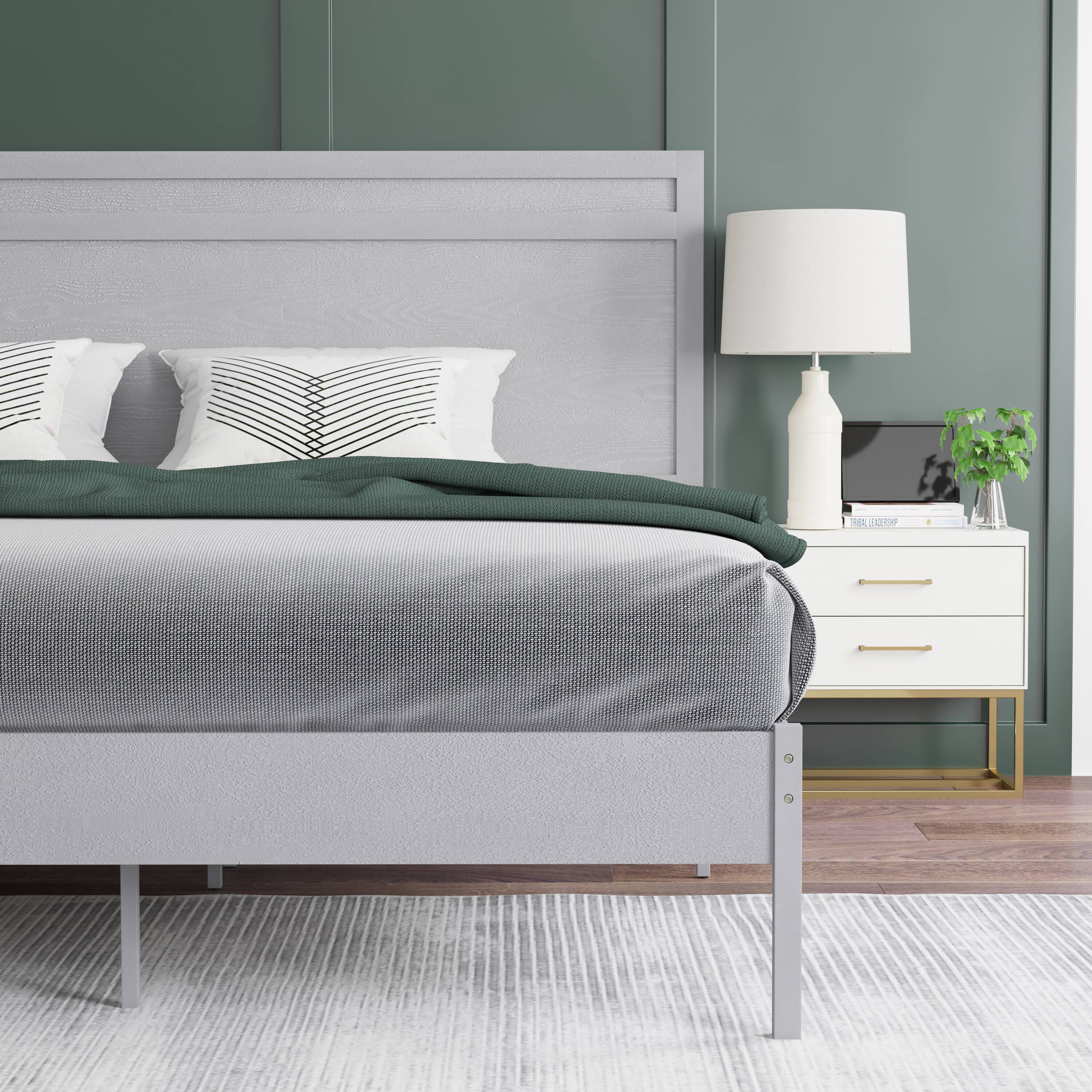 Alt View 3. Emma + Oliver - Allanza Classic Wooden Platform Bed with Headboard - Gray.