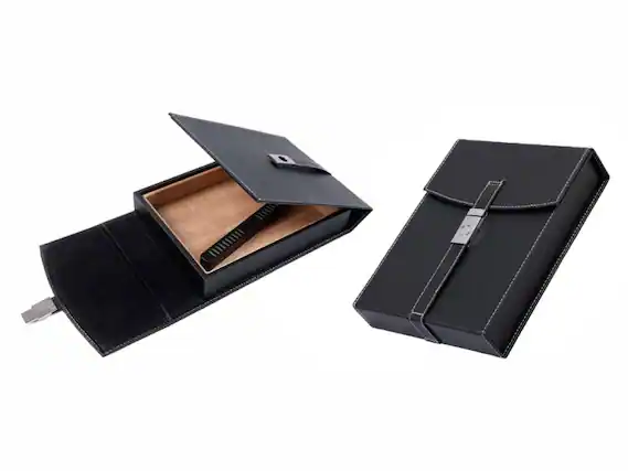 Front. Prestige - Florence Travel Cigar Humidor - Black Leather with White Stitching.
