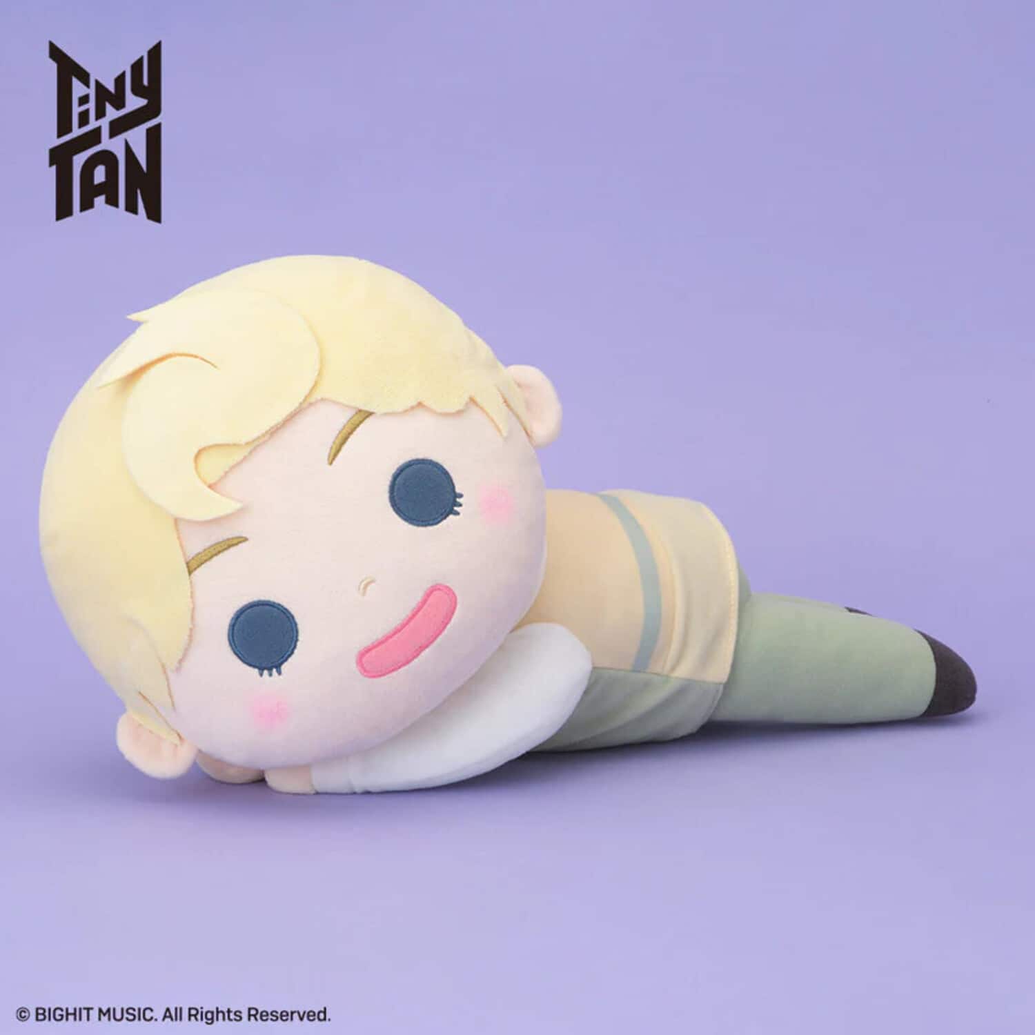 BTS - SEGA - BTS - Tinytan Dreamy Mej Doll - Dynamite V Plush - COLLECTABLES - Multicolor