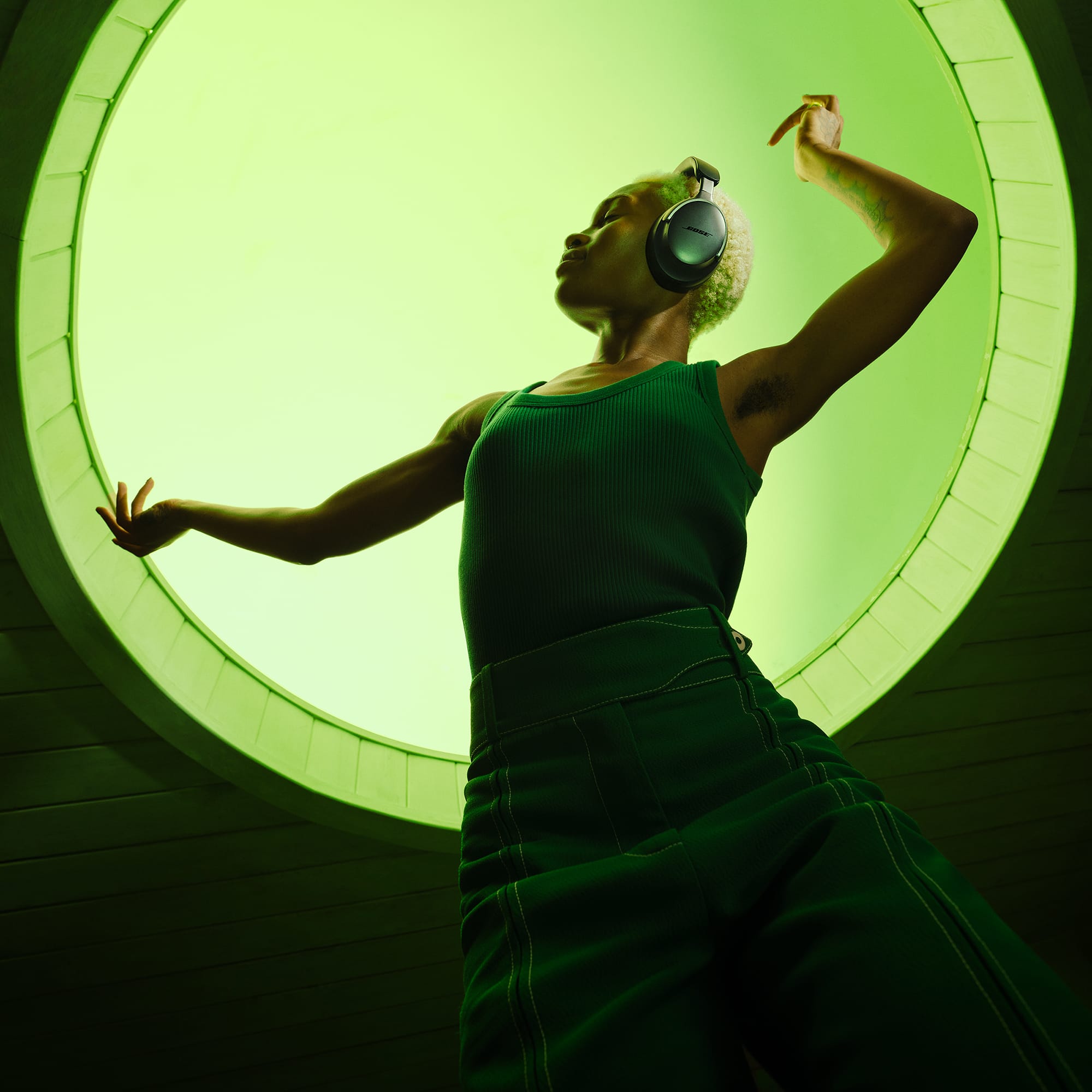 Alt View 16. Bose - QuietComfort Ultra Wireless Noise Cancelling Over-the-Ear Headphones - Black.