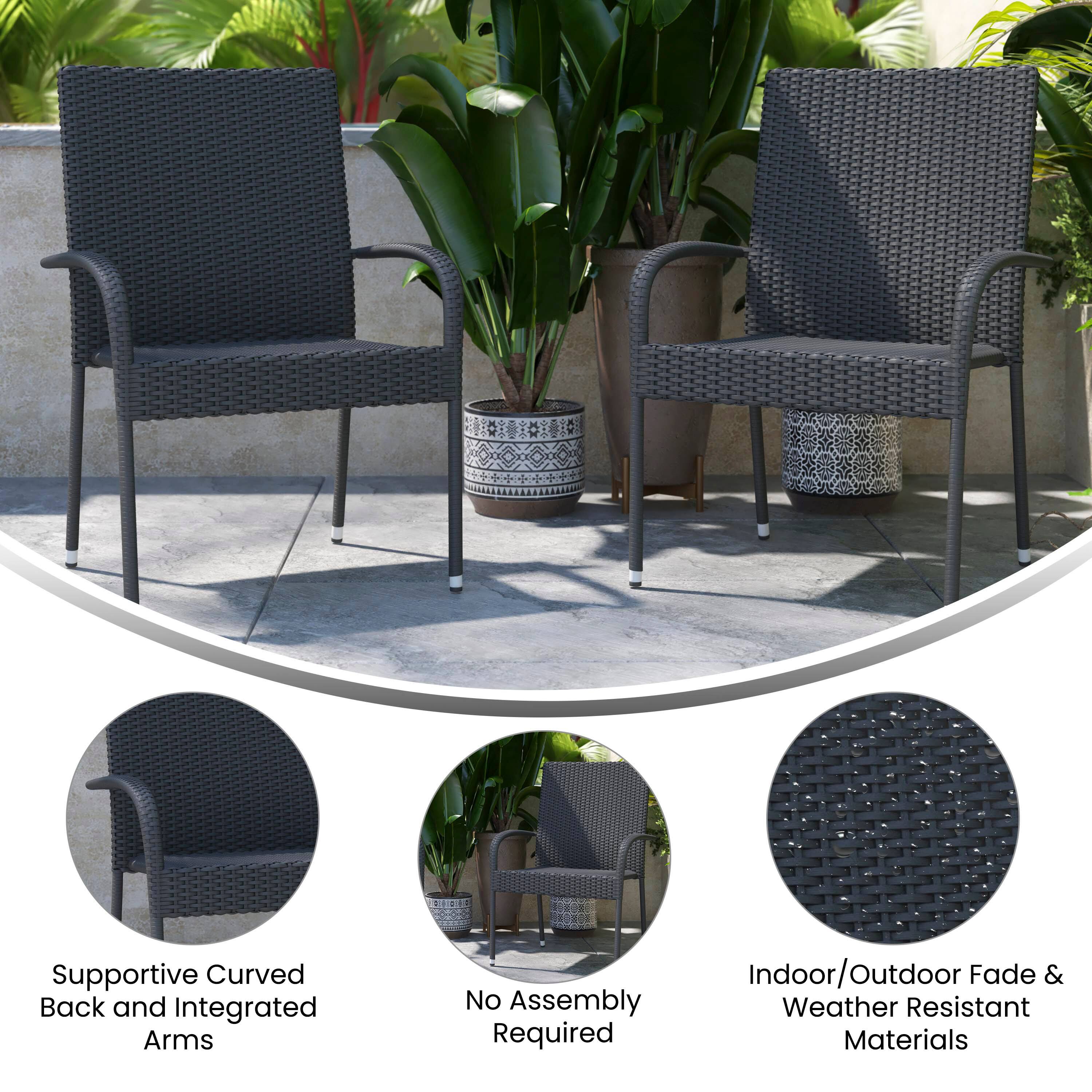 Supportive Curved Back and Integrated Arms  
No Assembly Required  
Indoor/Outdoor Fade & Weather Resistant Materials