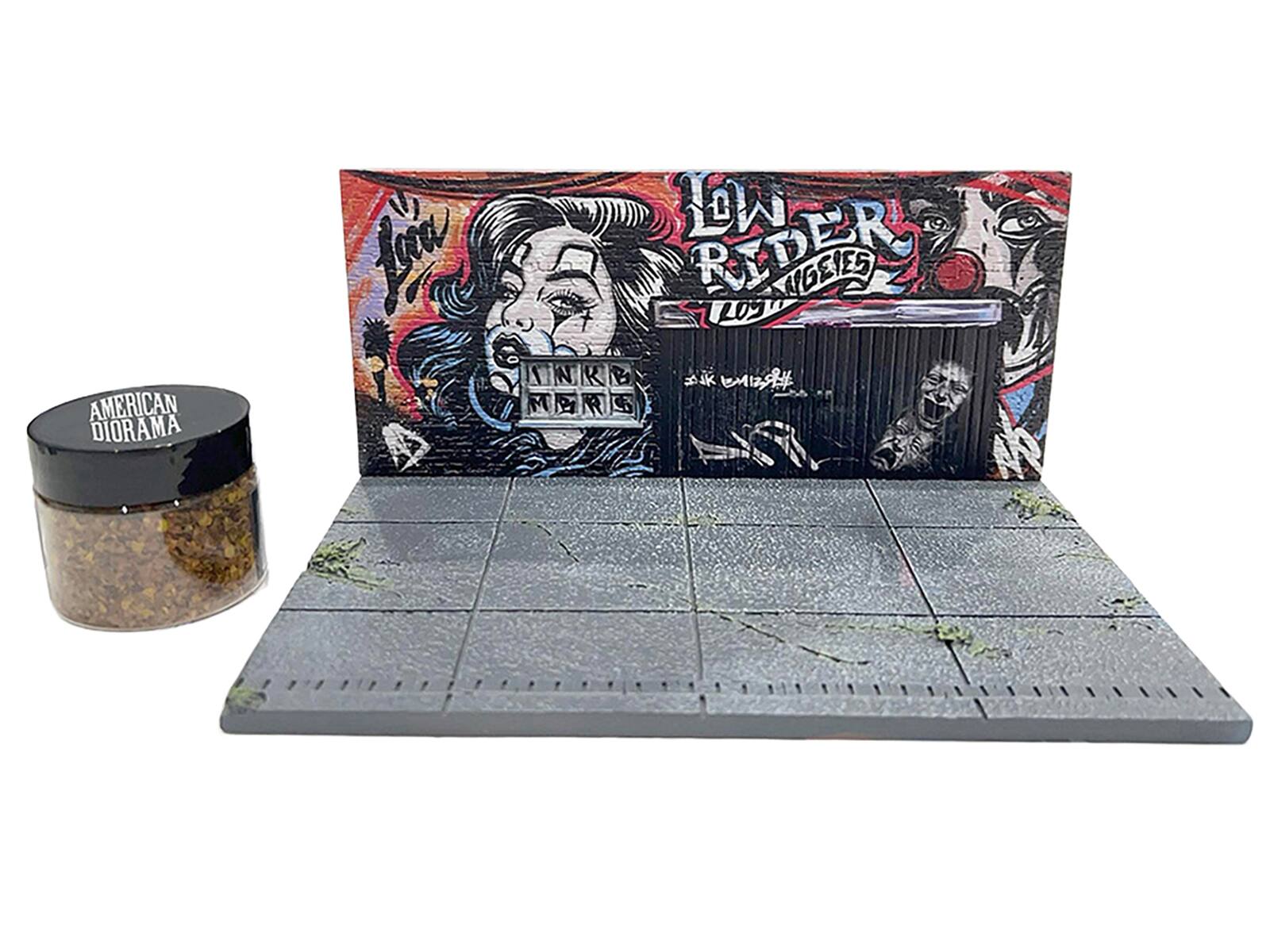 AMERICAN DIORAMA  
LOW RIDER  
LOS ANGELES  
INK & MORE