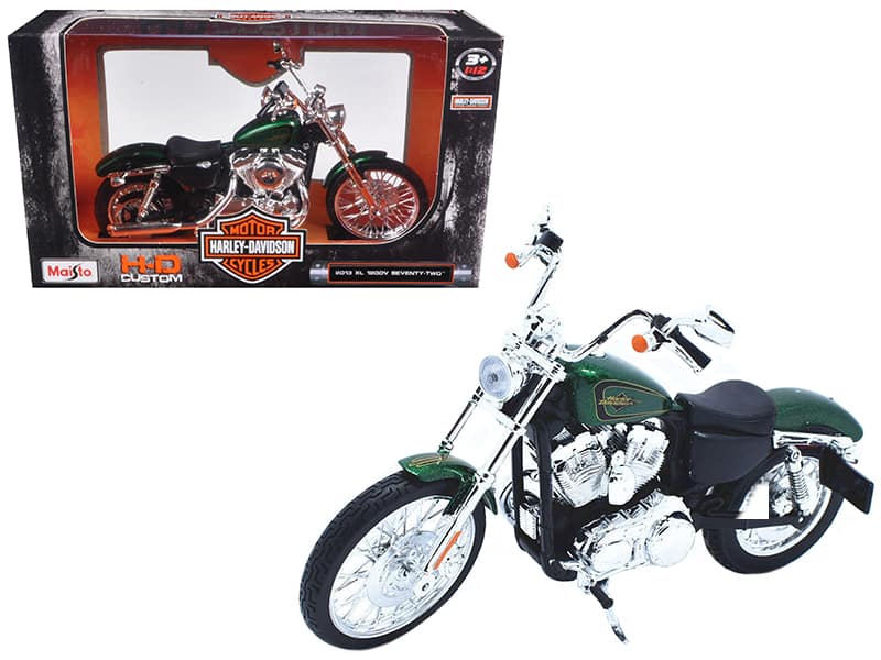 2013 Harley Davidson XL 1200V Seventy Two Motorcycle Model 1/12 by Maisto - Green