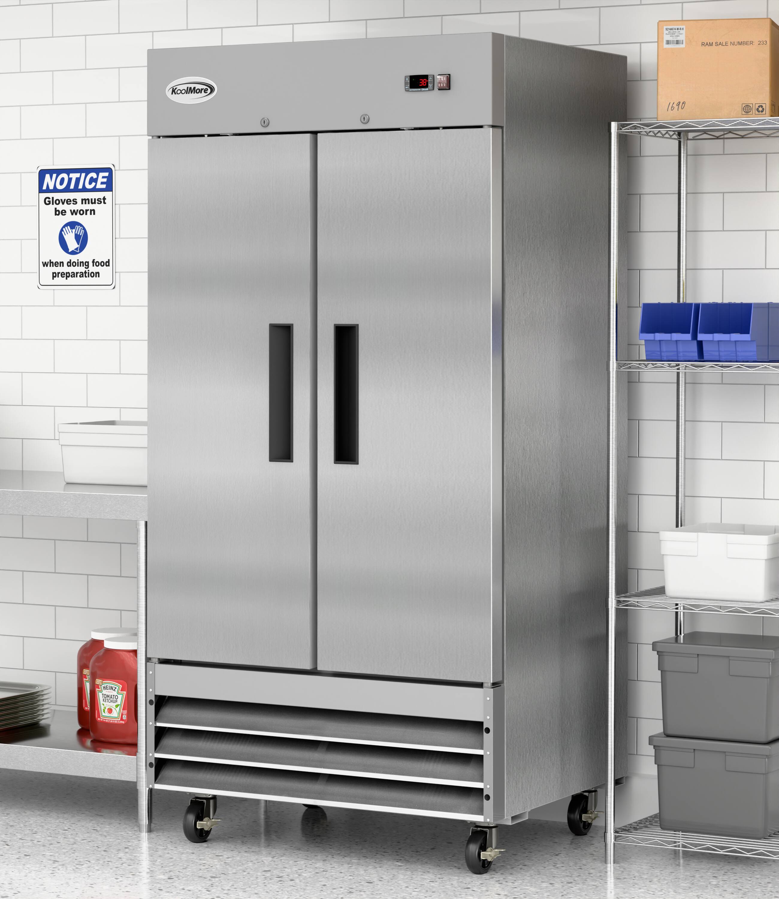 CAM ANLE NER 24 KoolMore . . 1 OE 160 NOTICE Gloves must be worn when doing food preparation