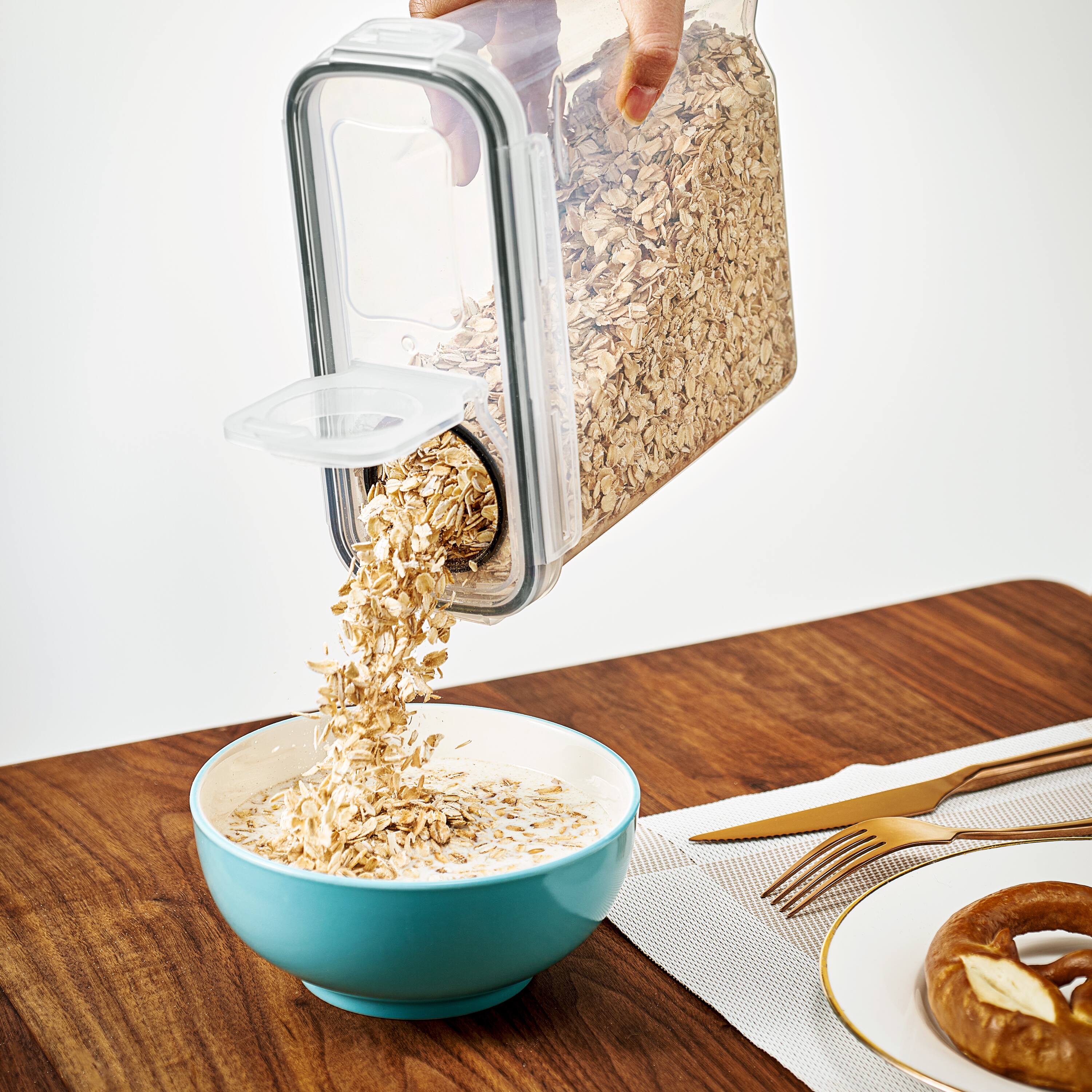 Angle. Sorbus - Sorbus 6 Pack (4L/16.9 Cups) Airtight Food Storage Dispensers for Beans, Pasta, Cereals, and More - Clear.