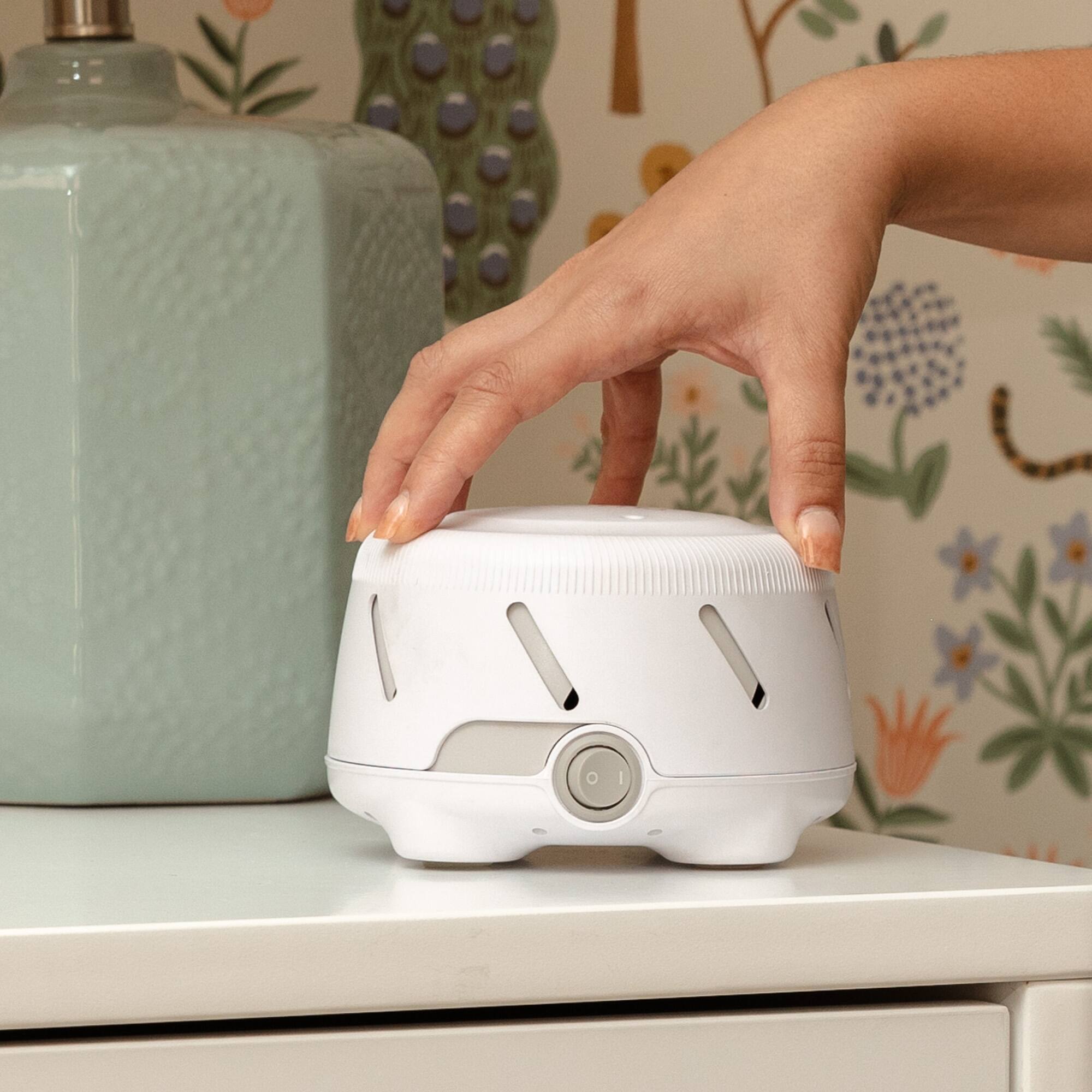 Left. Yogasleep - Dohm Uno Sound Machine- Wht - White.